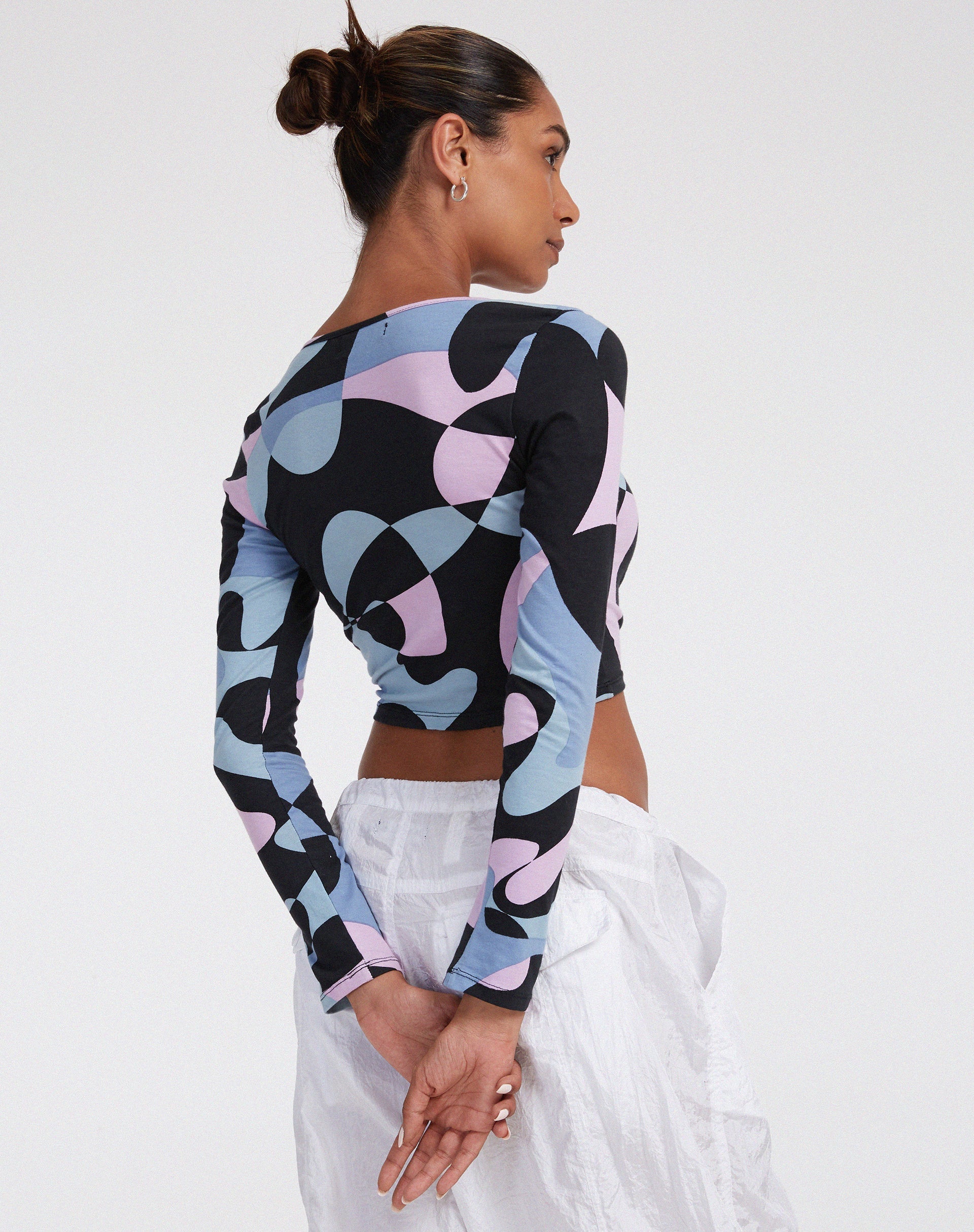 Afbeelding van Licora Crop Top in Abstract Paars