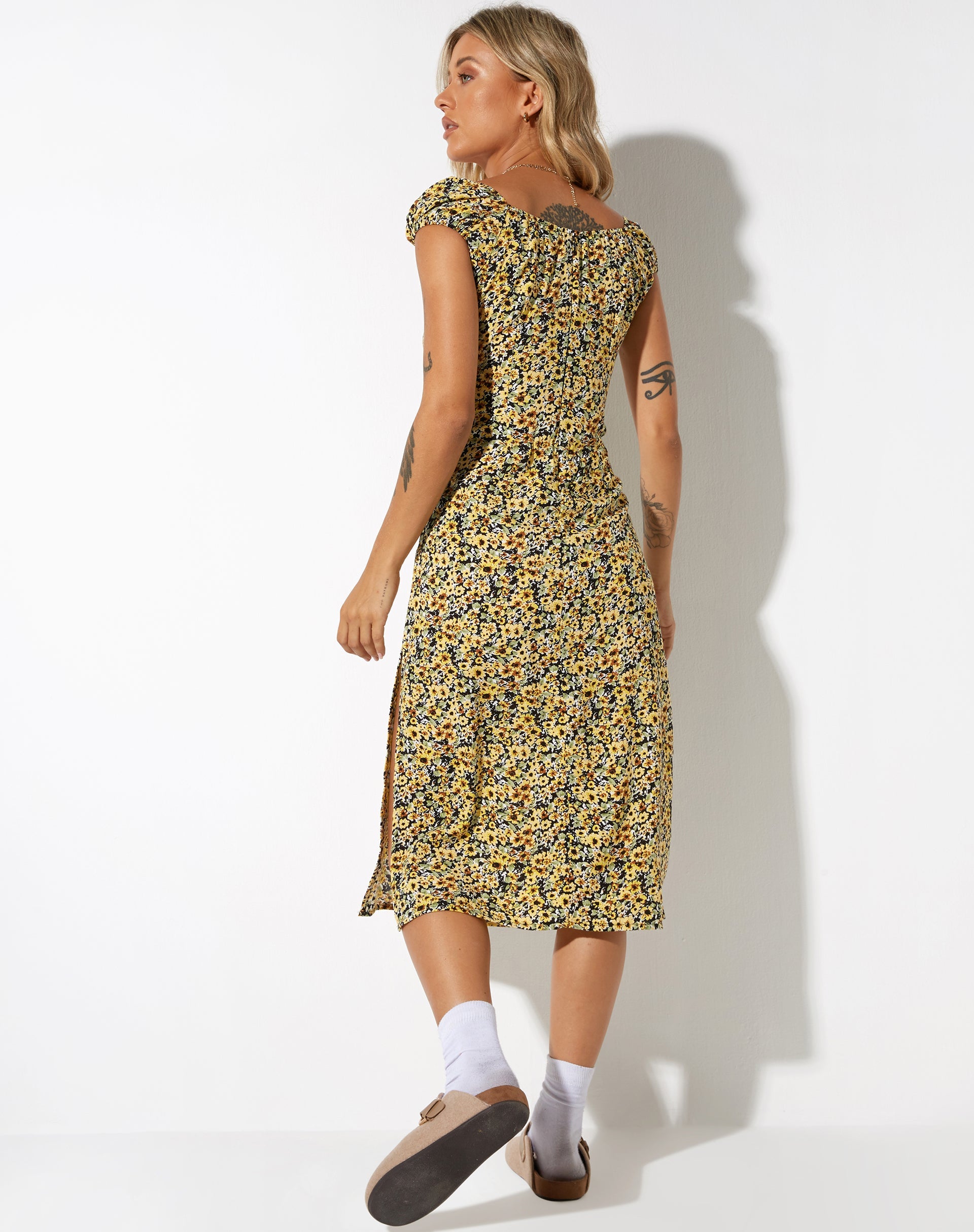 Afbeelding van Lona Midi Dress in Lente Ditsy Yellow