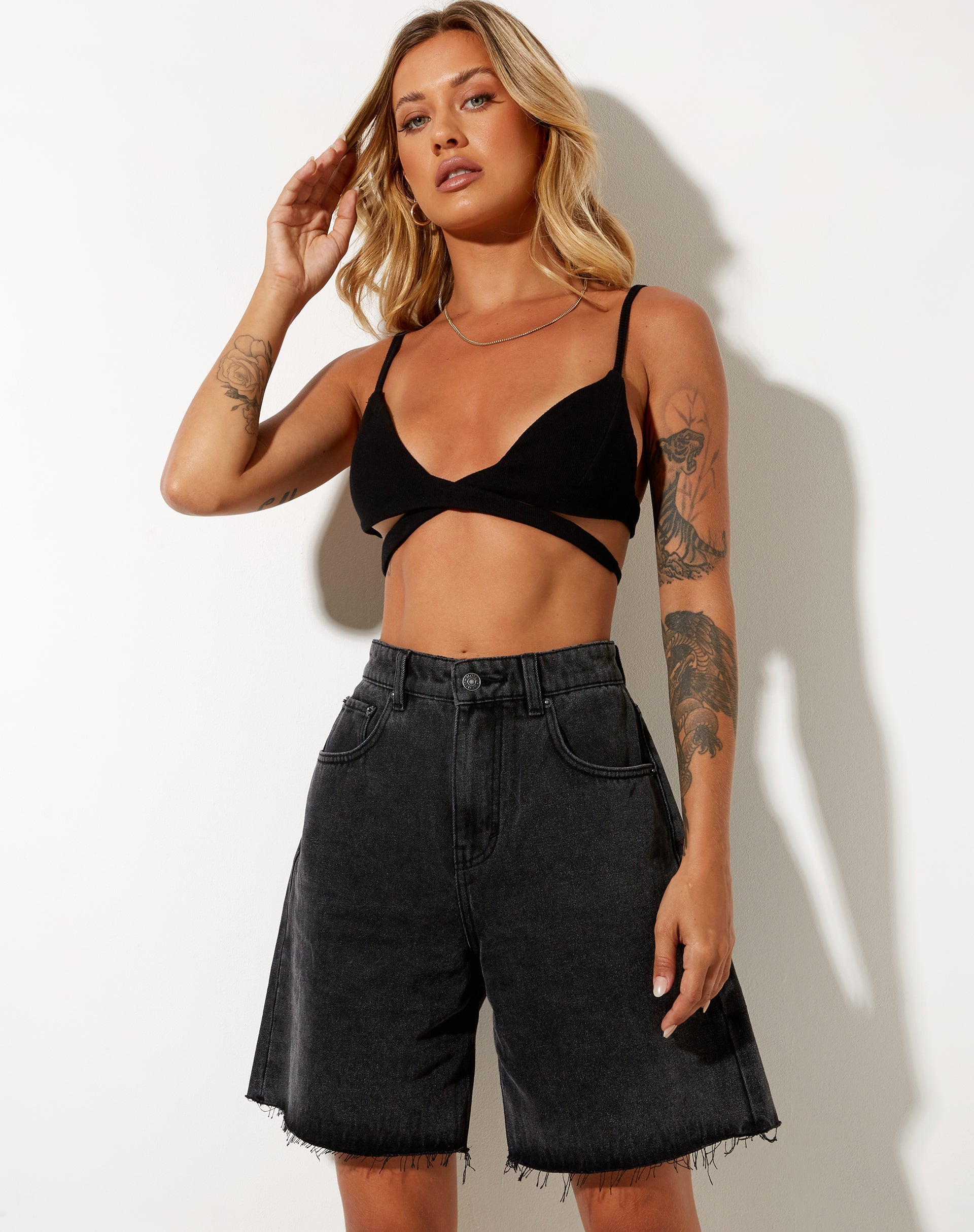 Afbeelding van Loose Fit Denim Short in Black Wash