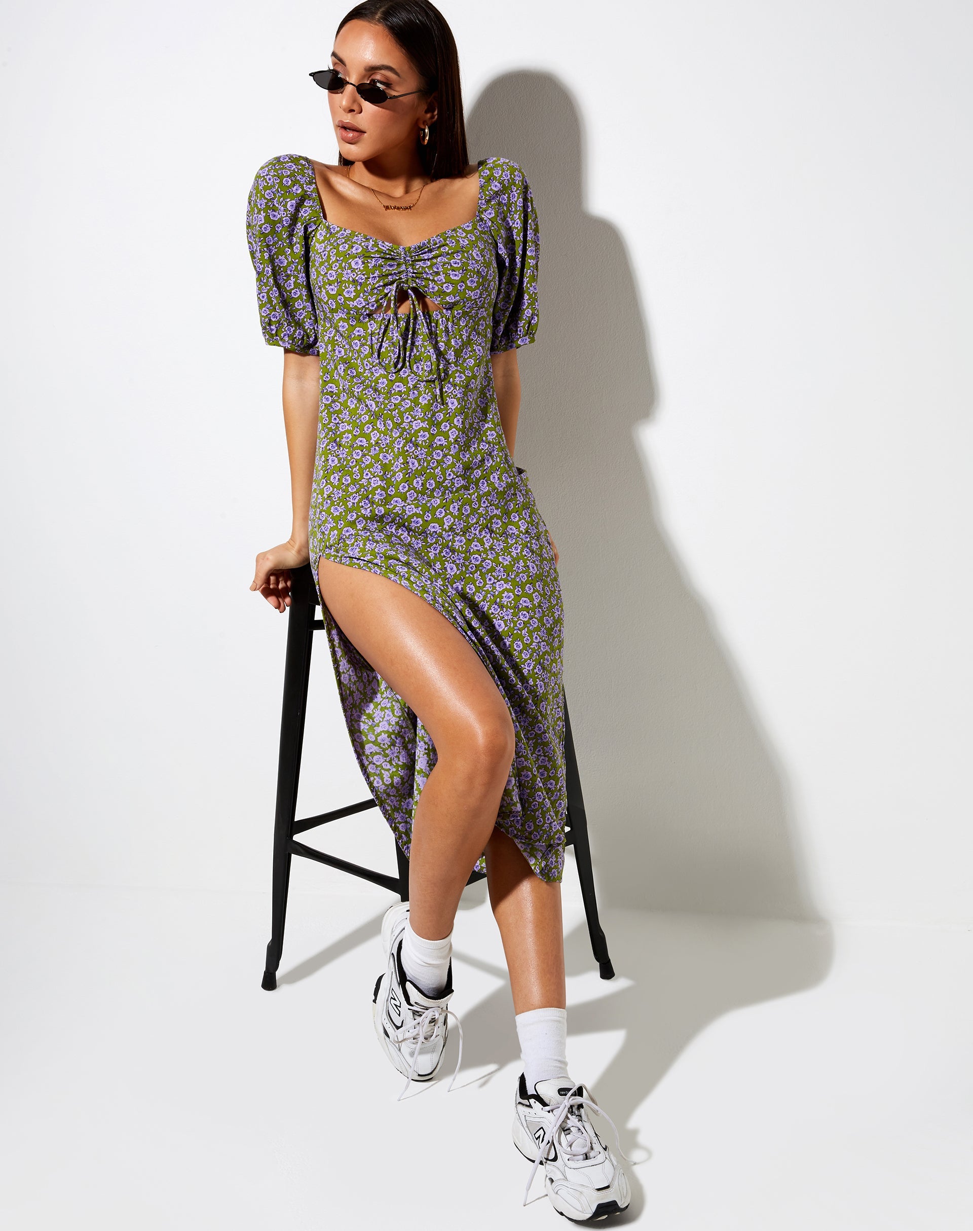 Afbeelding van Lourgia Midi Dress in Herfstbloesem Khaki