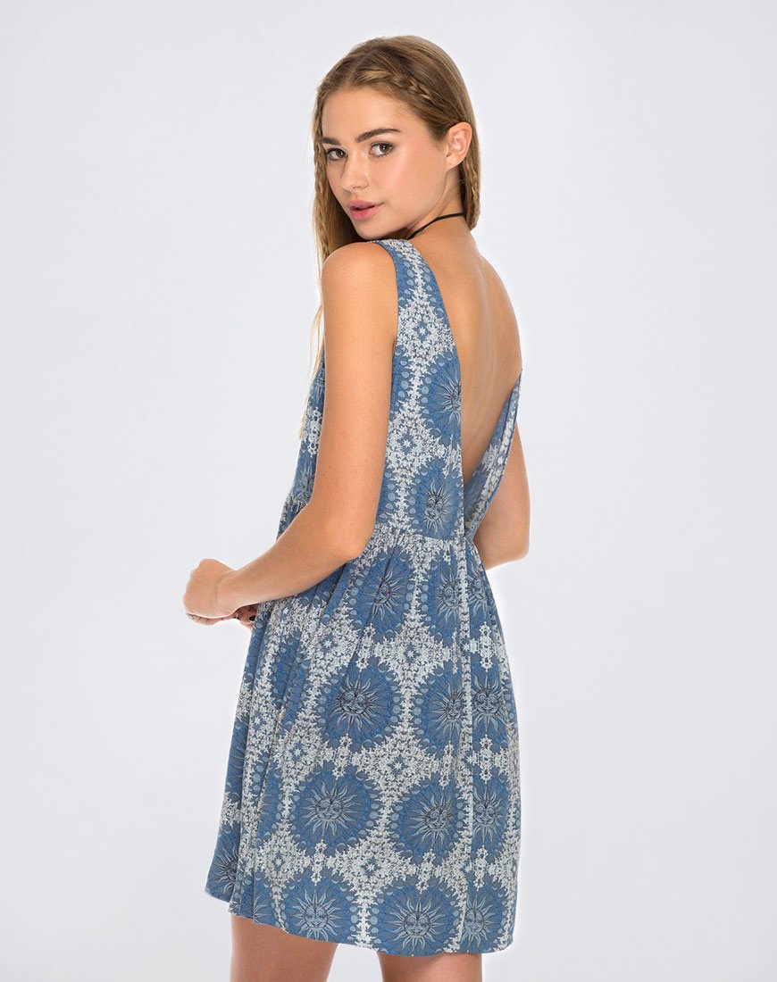 Lyre jurk in blauw maangezicht