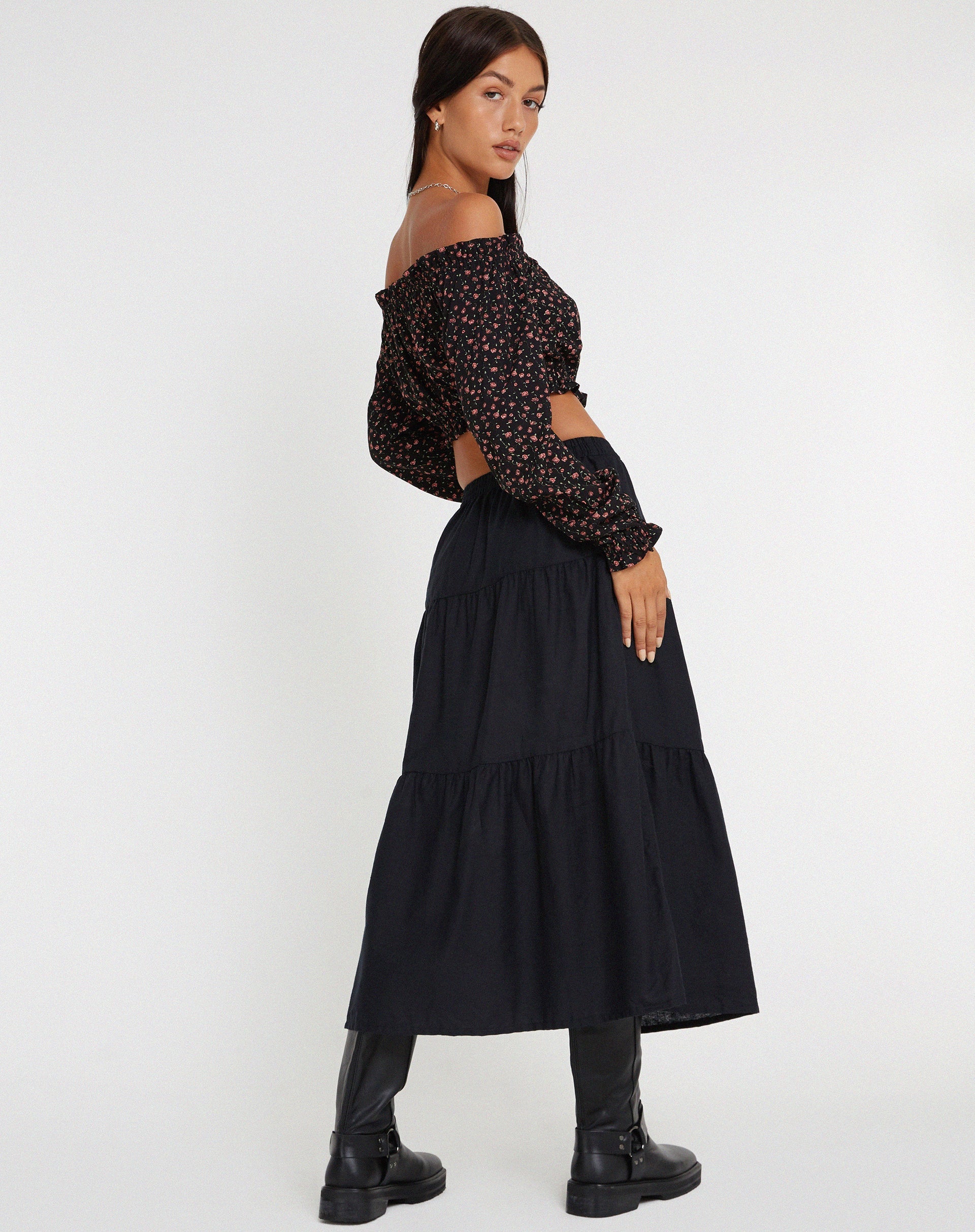 Afbeelding van Madley Bardot Top met lange mouwen in Donkerroze Roos Zwart