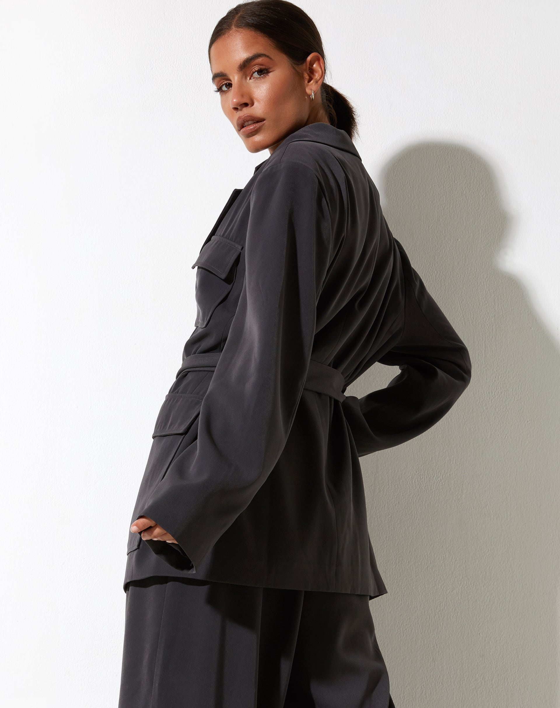 Afbeelding van Magawa Blazer in Getailleerd Houtskool