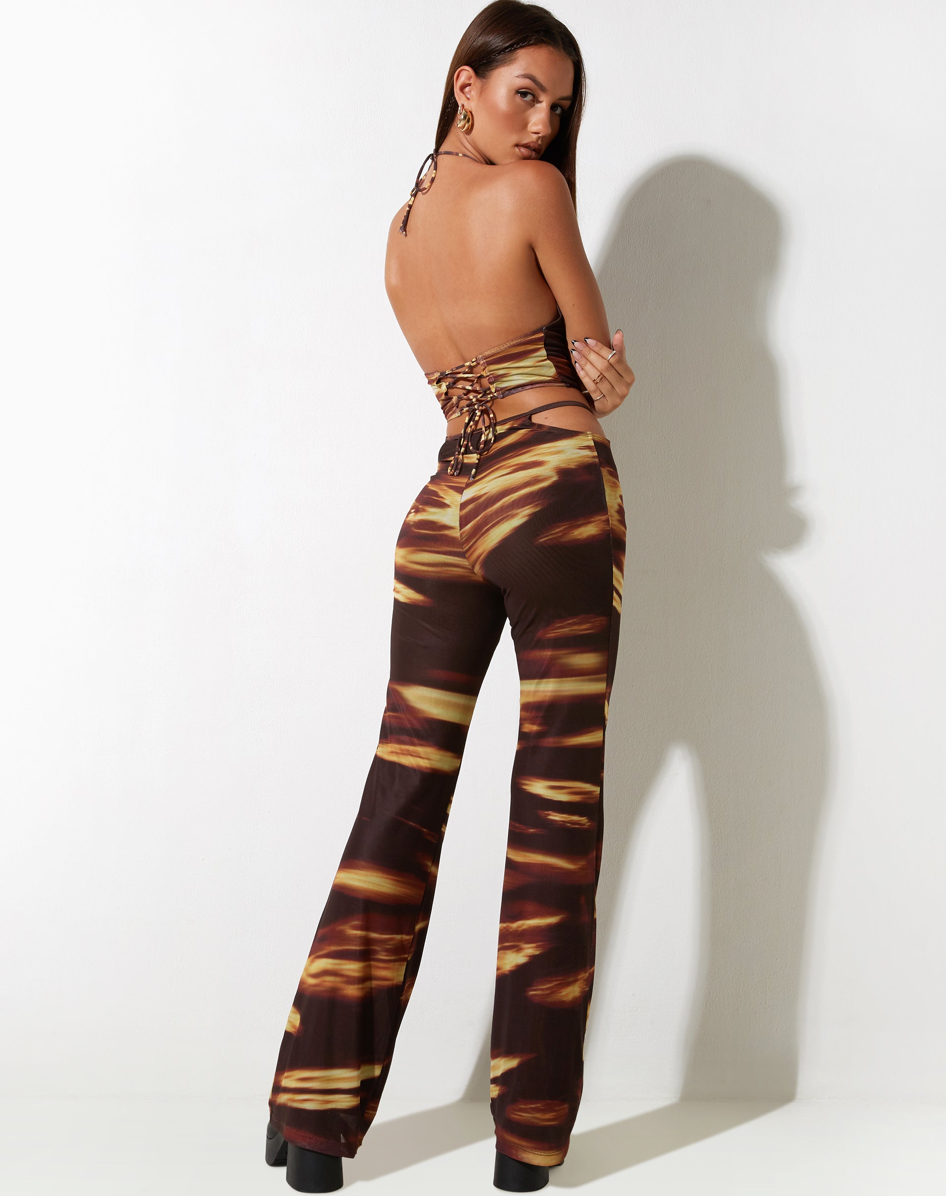 Afbeelding van MOTEL X IRIS Mares Flare Broek in Bleach Drip