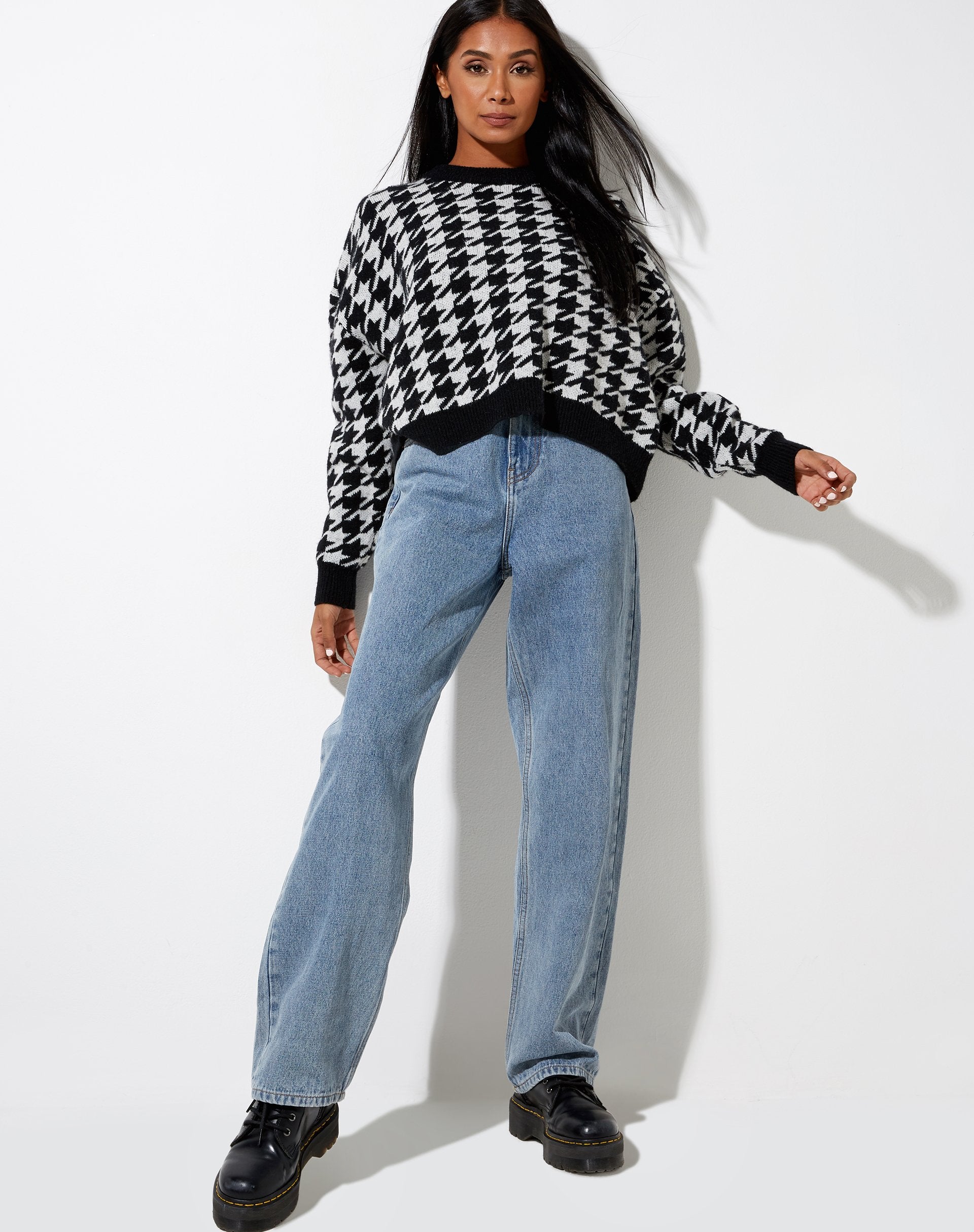 Afbeelding van Margo Trui in Gebreide Houndstooth Zwart en Ivoor