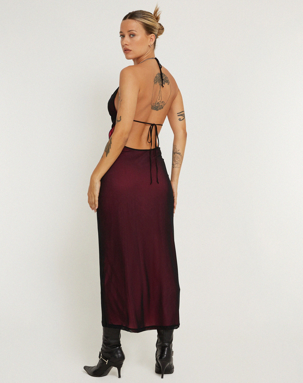 Mayra Maxi Dress in Zwart met Magenta Voering