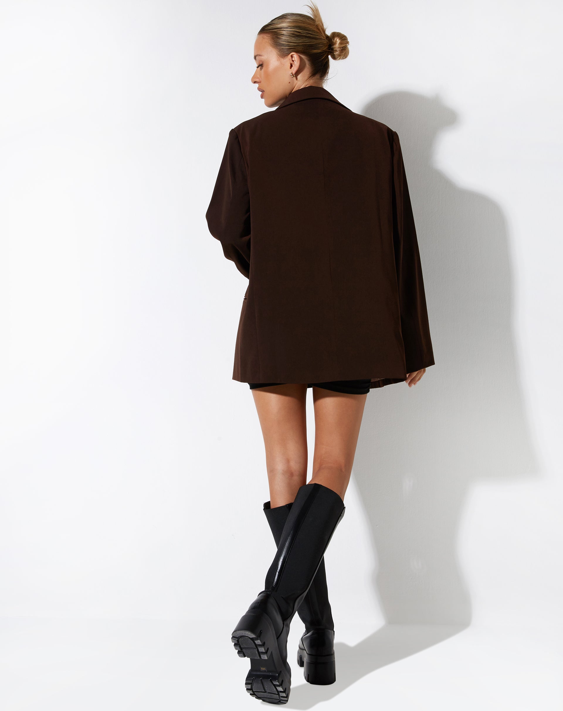BEELD VAN Mazaya Blazer in Tailoring Dark Chocolate