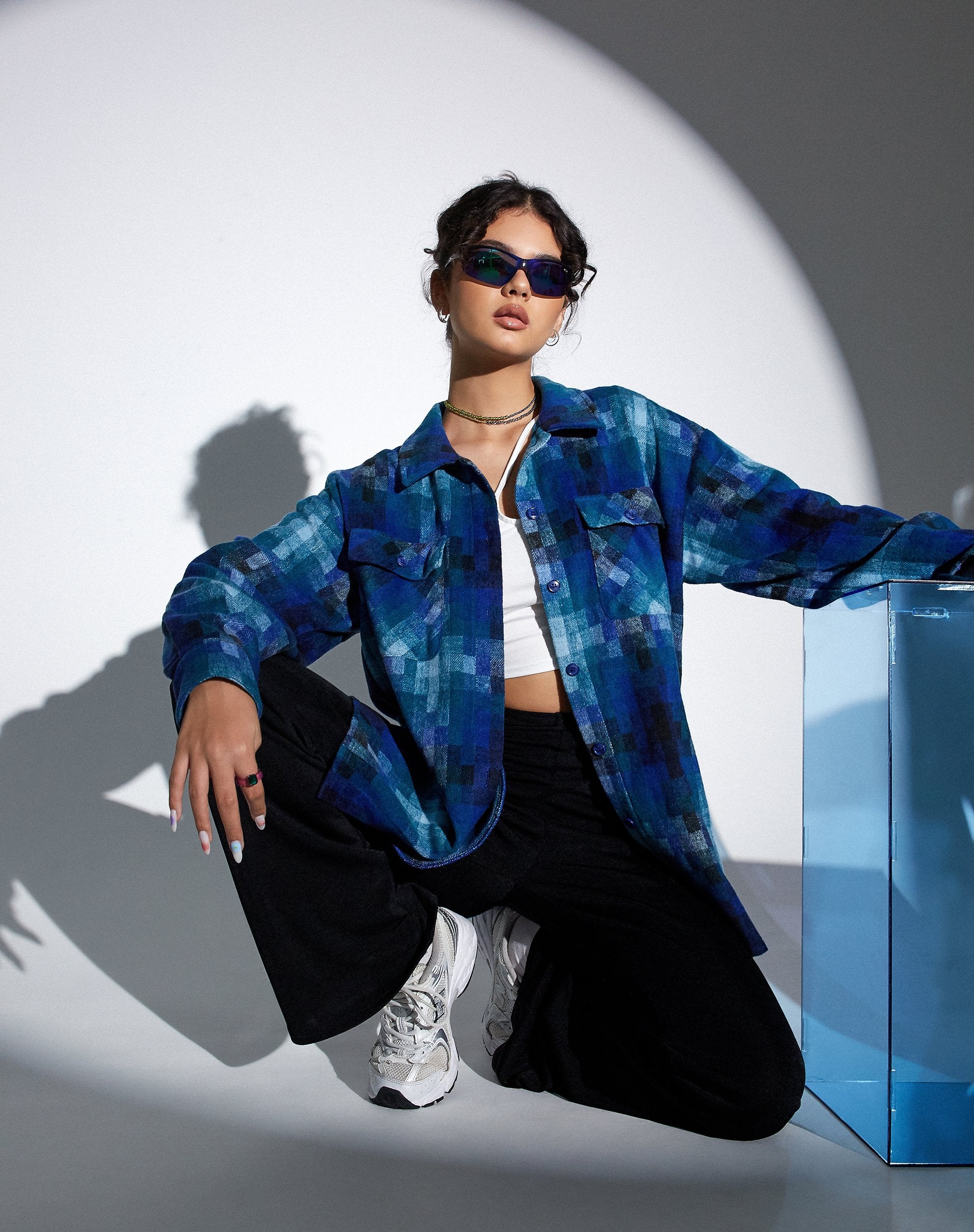 Afbeelding van MOTEL X OLIVIA NEILL Medita-shirt in geruit blauw