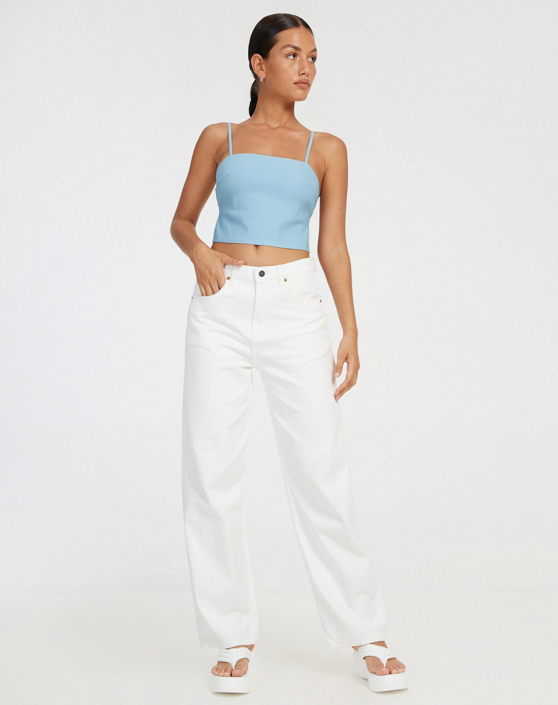 beeld van Merita Crop Top in lichtblauw