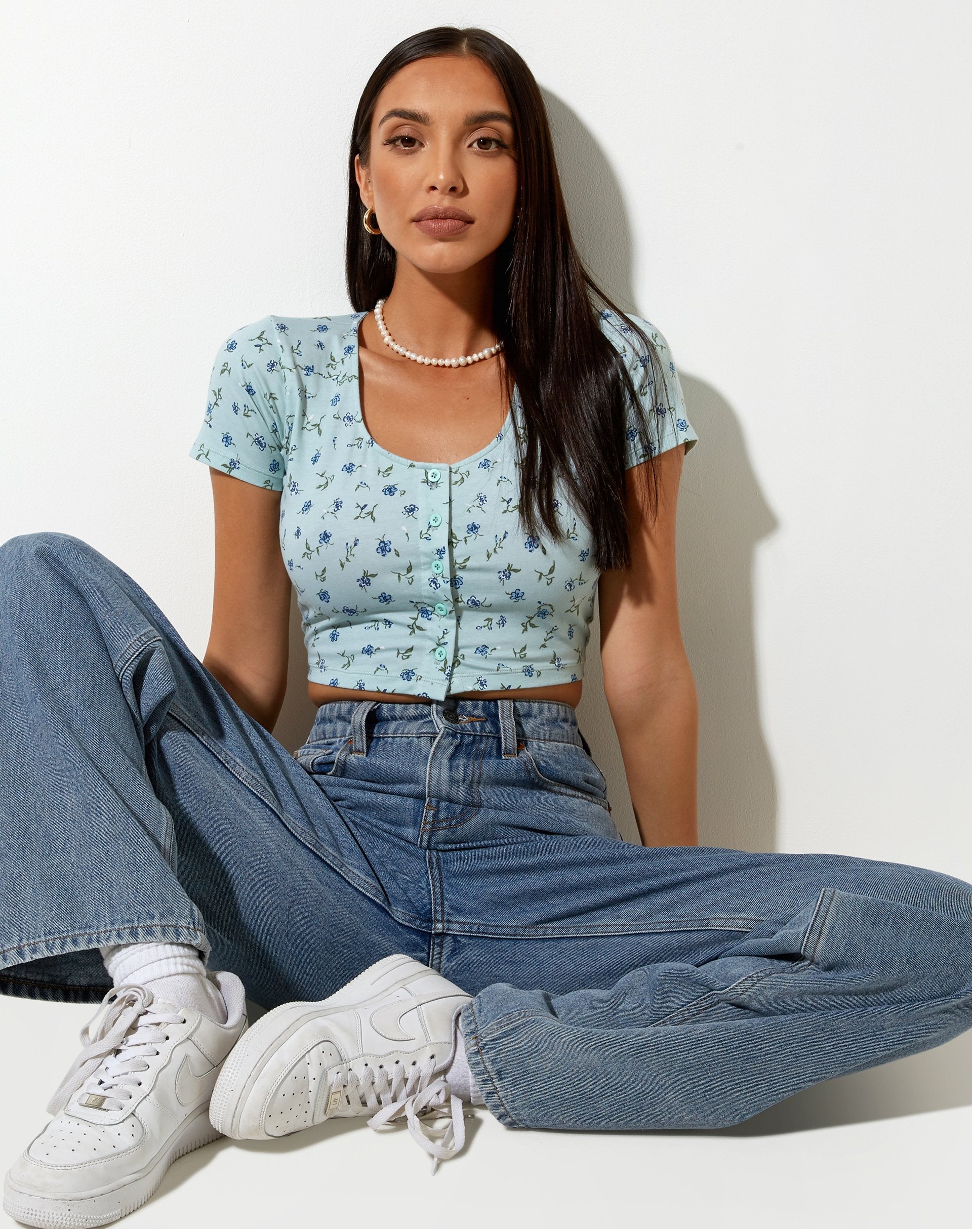 Afbeelding van Mieye Crop Top in Pretty Petal Green