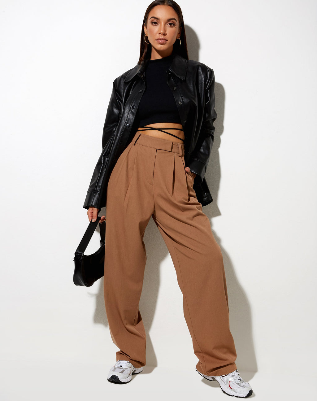 Misha broek met wijde pijpen in Tailoring Putty