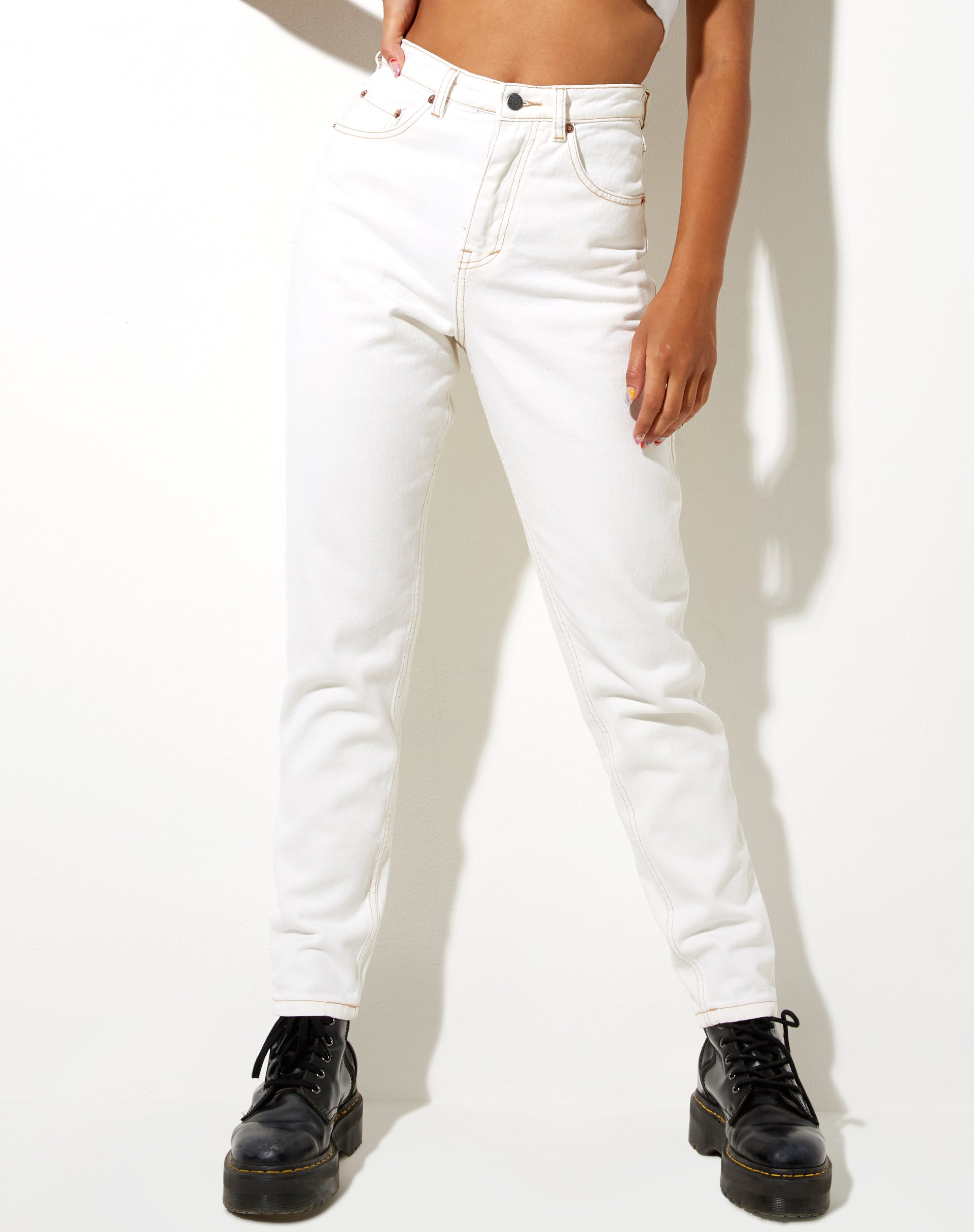 Afbeelding van Mom Jeans in Ecru