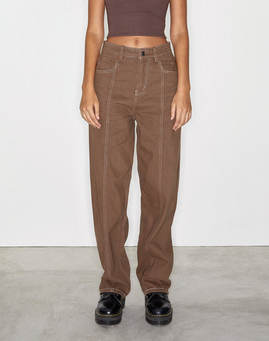 Seam Parallel Jeans in Rijkbruin