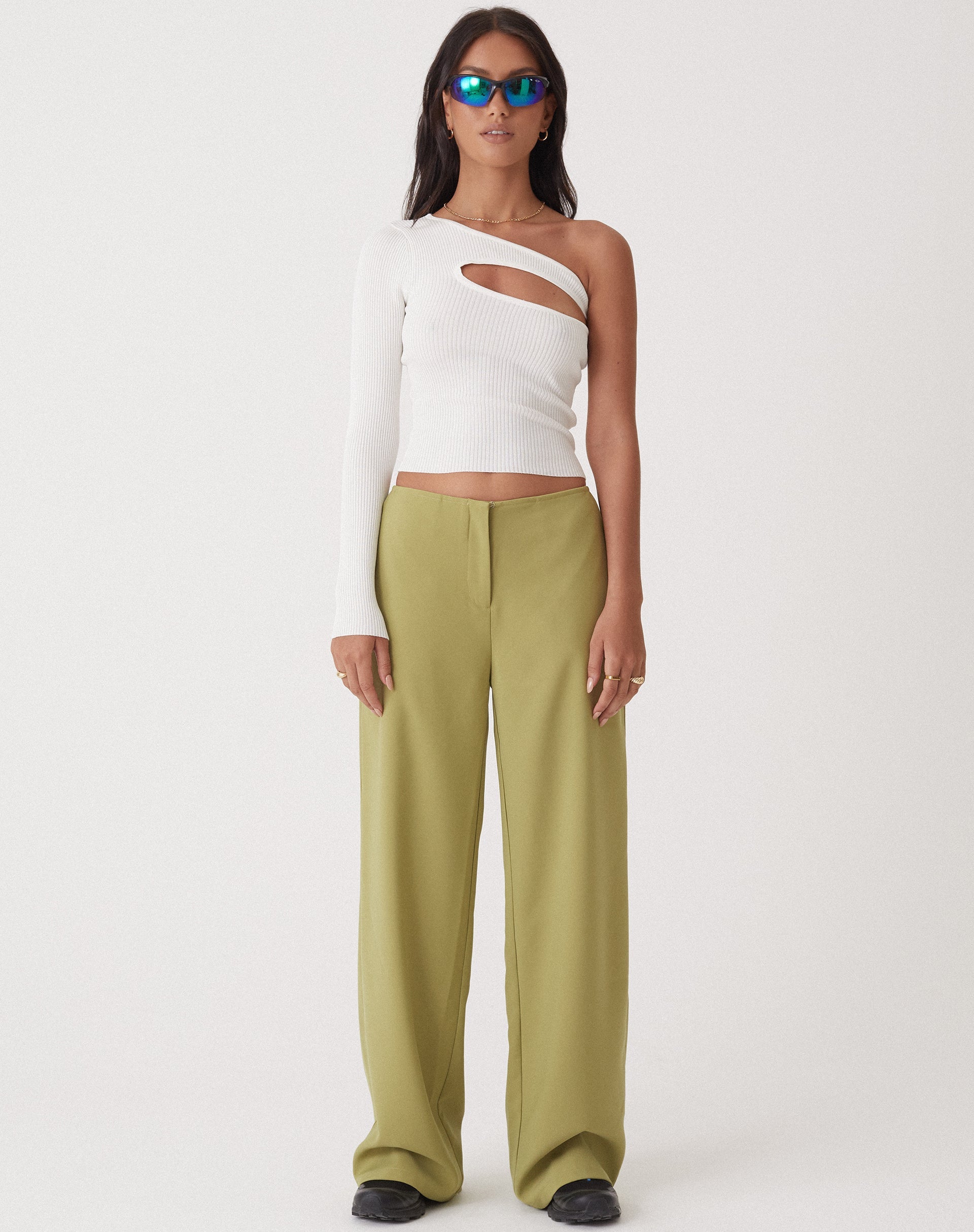 beeld van MOTEL X OLIVIA NEILL Amadi broek met wijde pijpen in Seamfoam Green