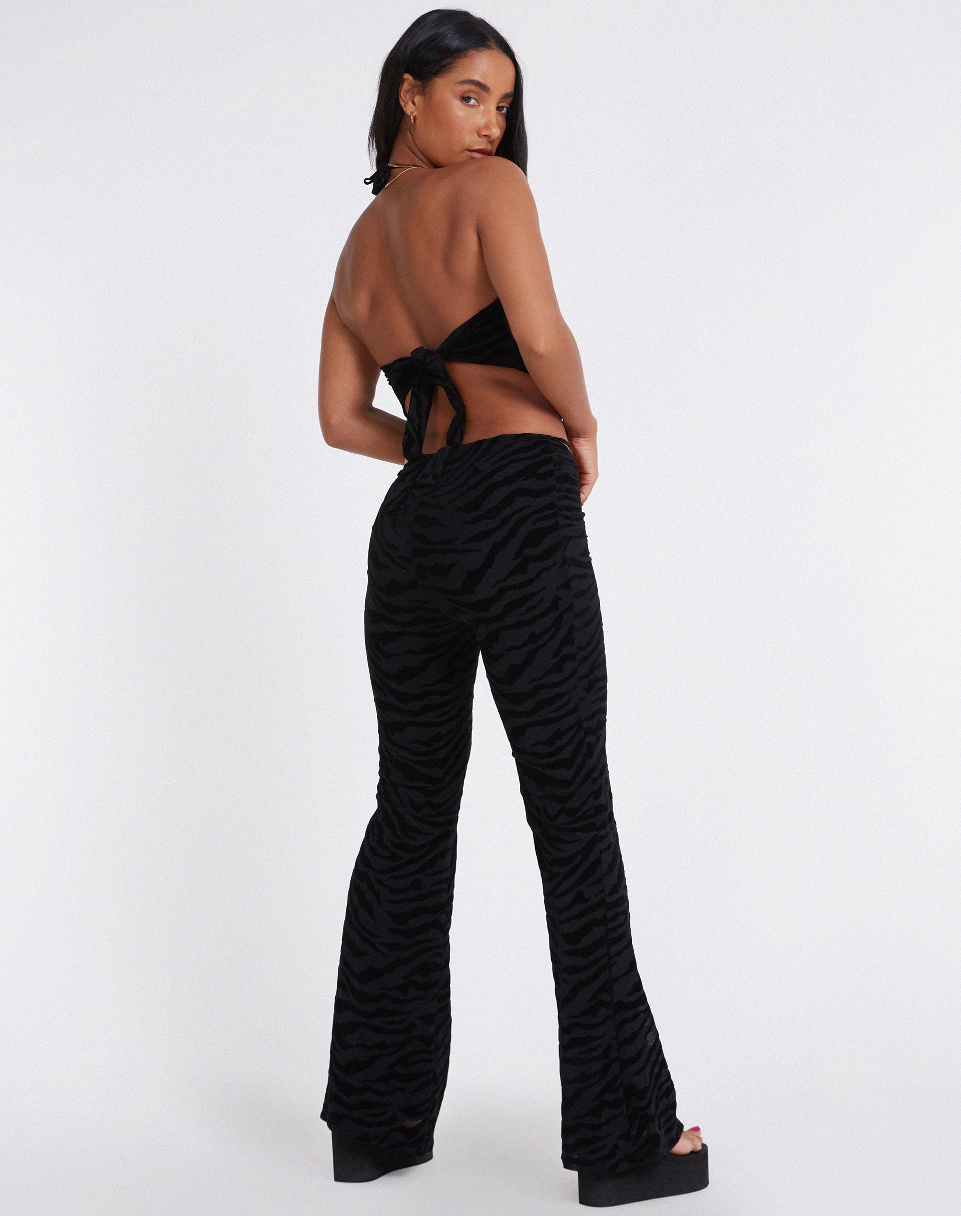 Afbeelding van Nancha Flare Broek in Zebra Flock Zwart