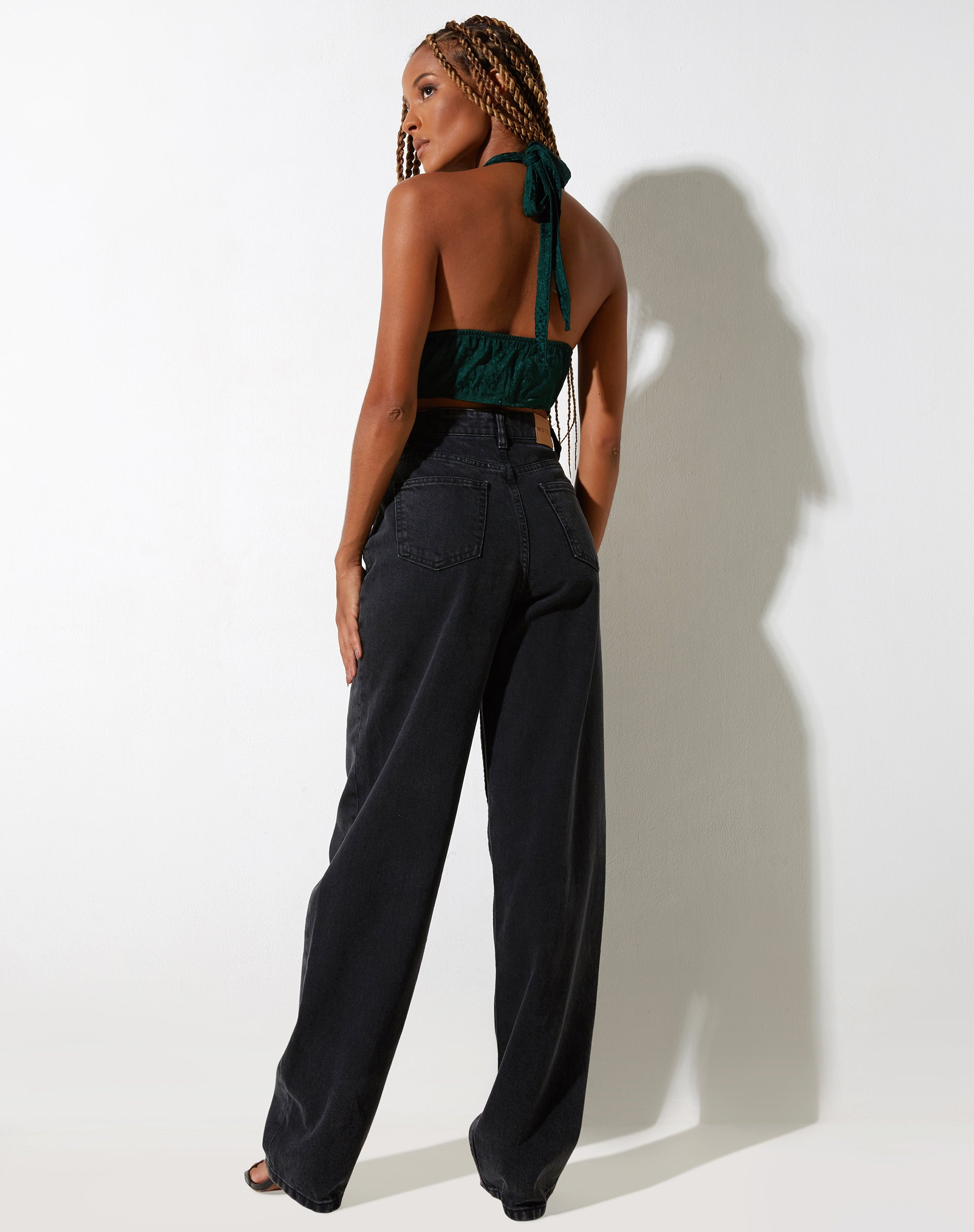 Afbeelding van Nanda Crop Top in Satijn Cheetah Bosgroen
