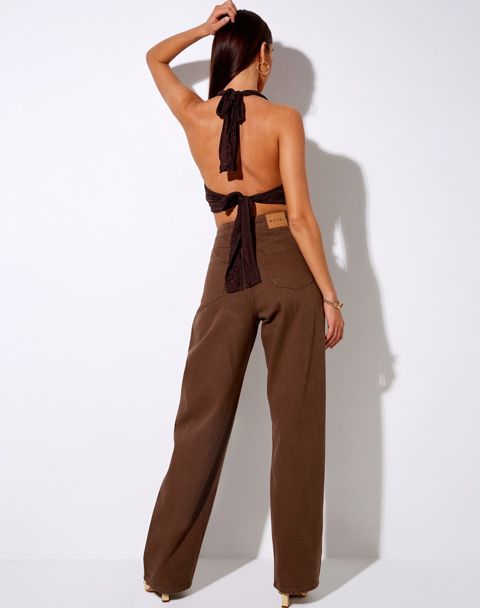 Afbeelding van Naya Crop Top in Satijn Zebra Bittere Chocolade