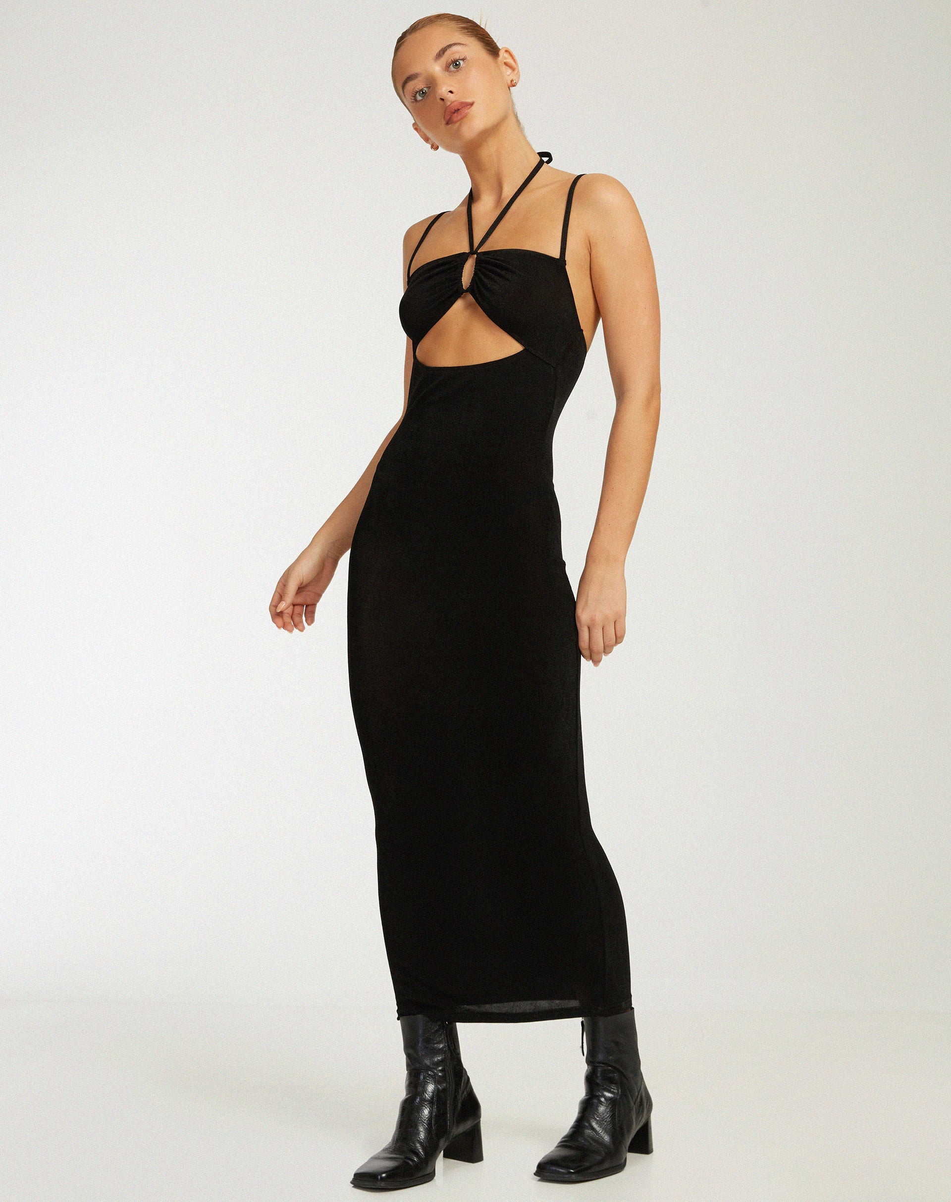 Afbeelding van Nayara Midi Dress in Zwart