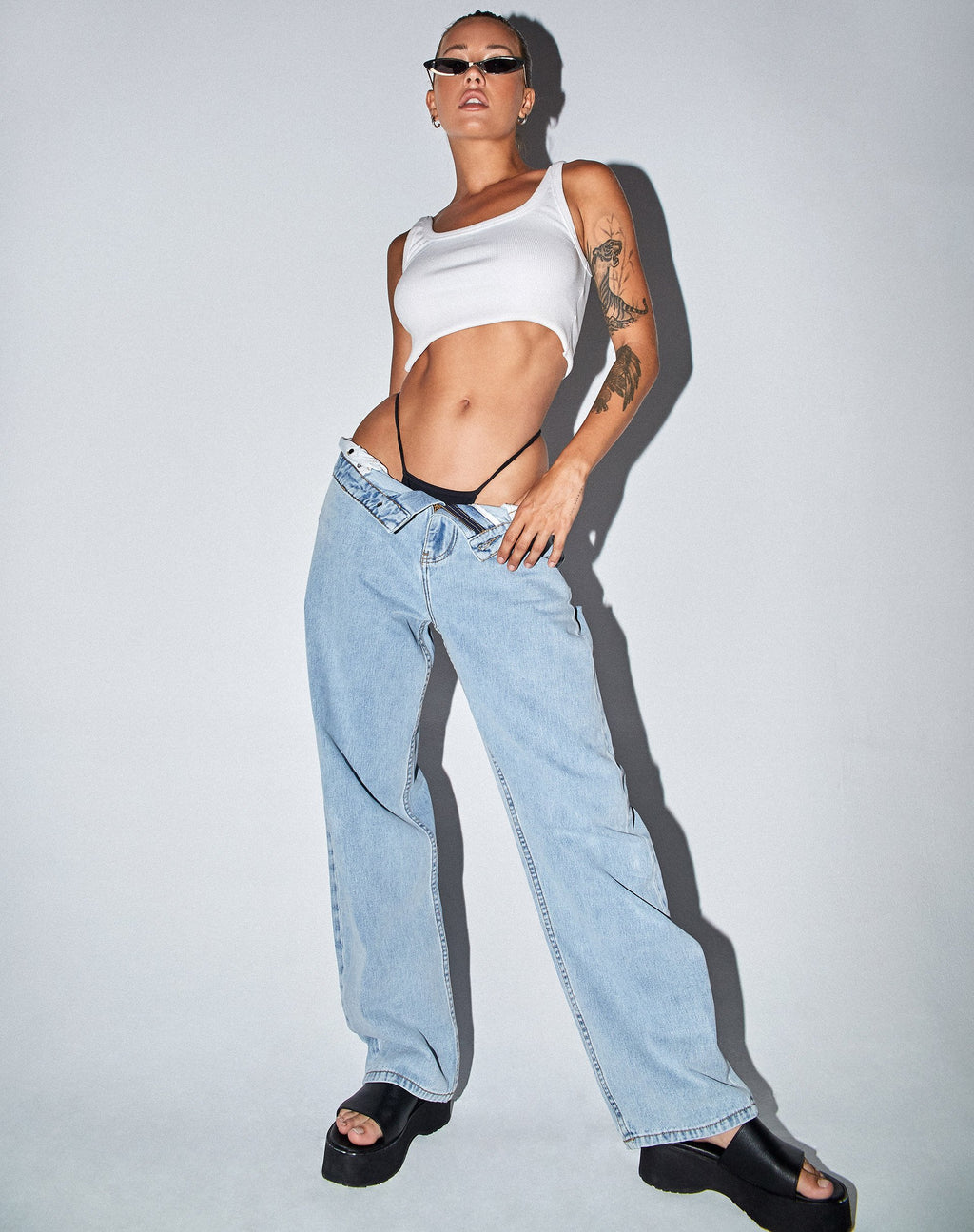 Bum Rips Parallel Jean in ton-sur-ton lichte wassing