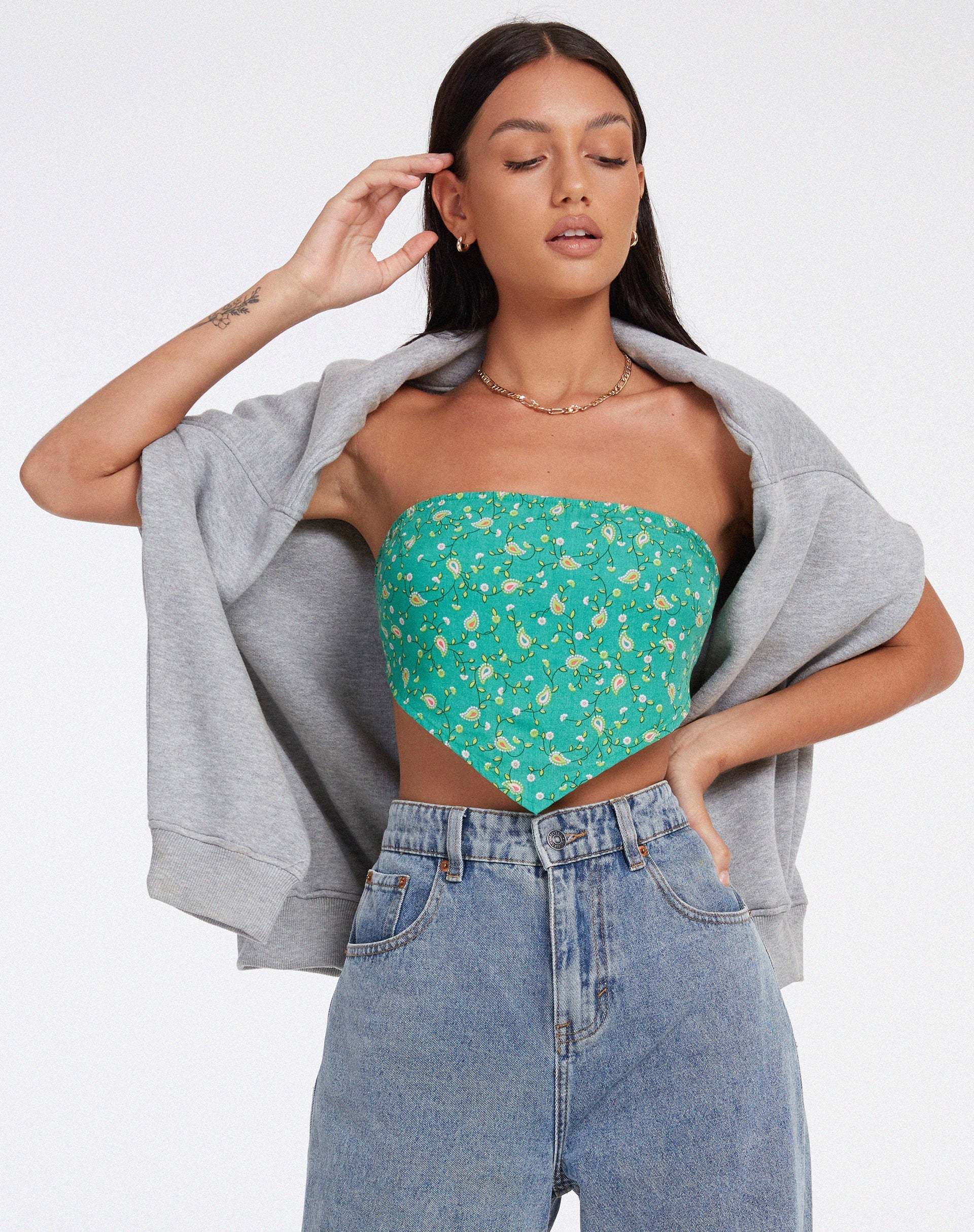 Afbeelding van Nolda Crop Top in Paisley Fun Green