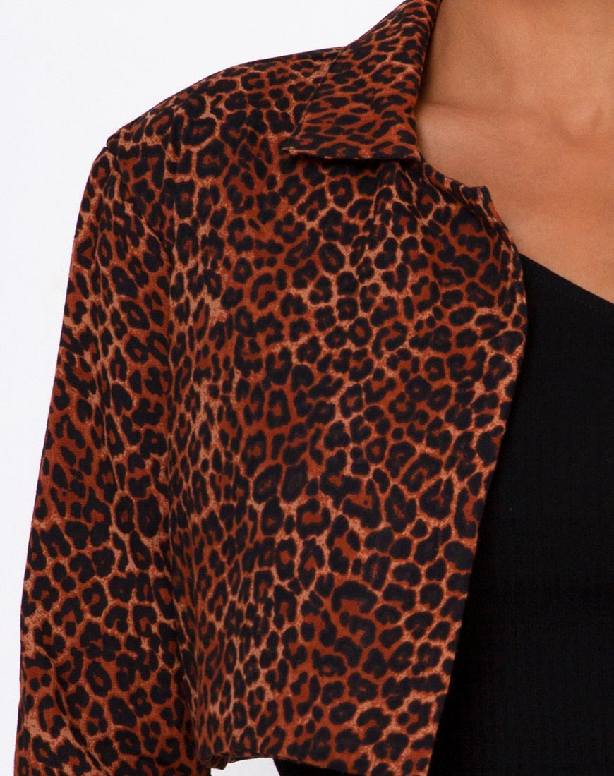 Afbeelding van Noly Cropped Blazer in Ditsy Leopard Orange