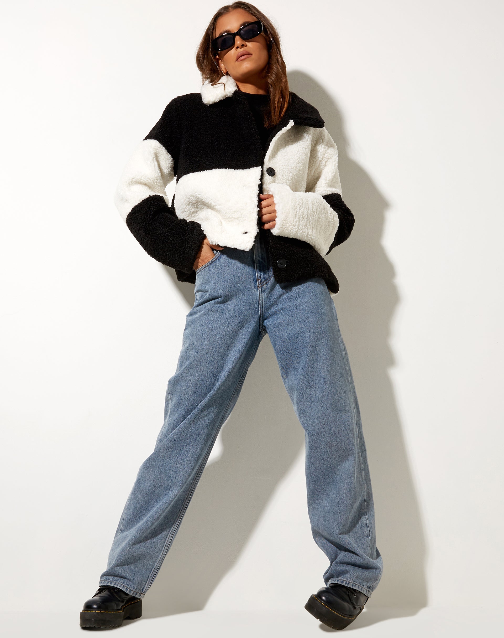 Afbeelding van Nuna Jacket in Borg Panelled Black and White