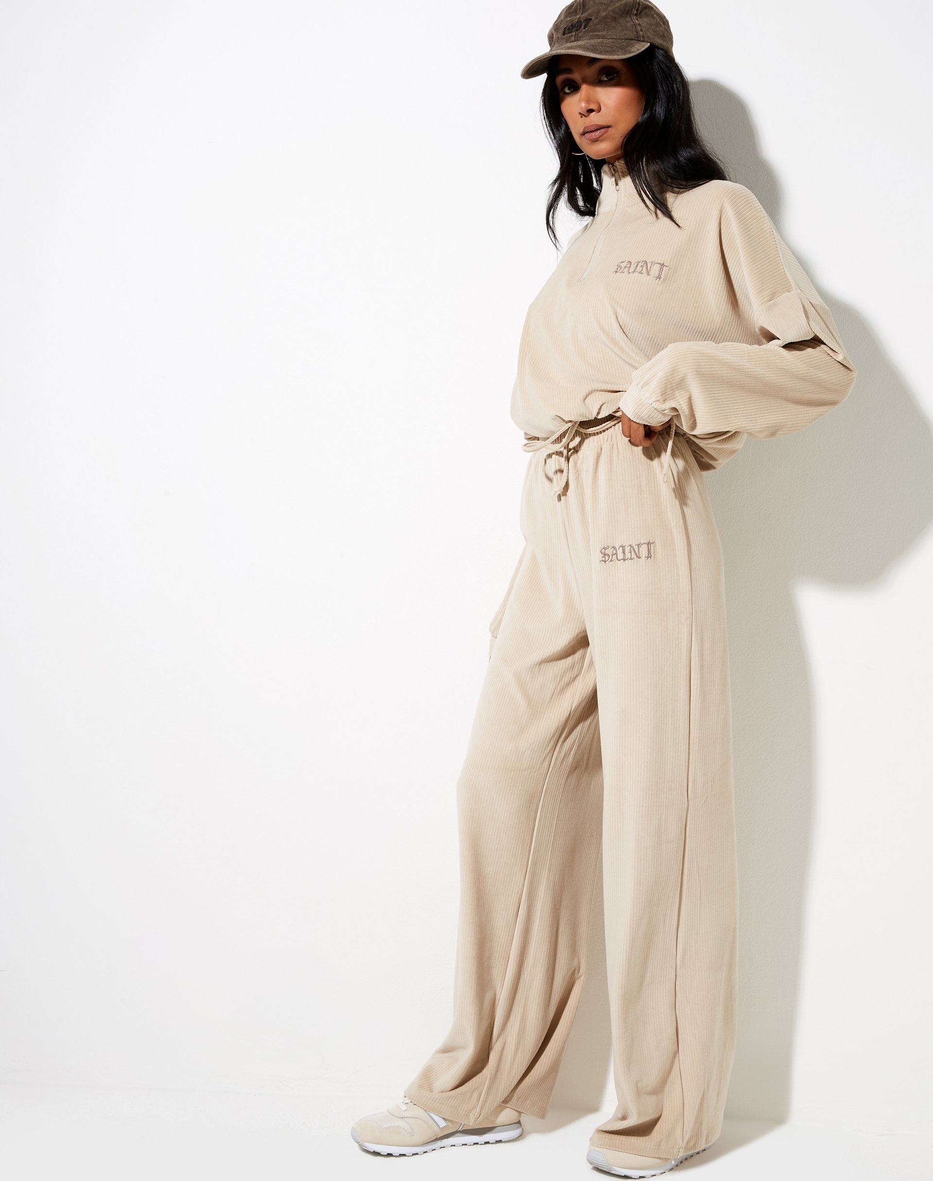 Afbeelding van Obeli broek in neutraal beige Saint Embro