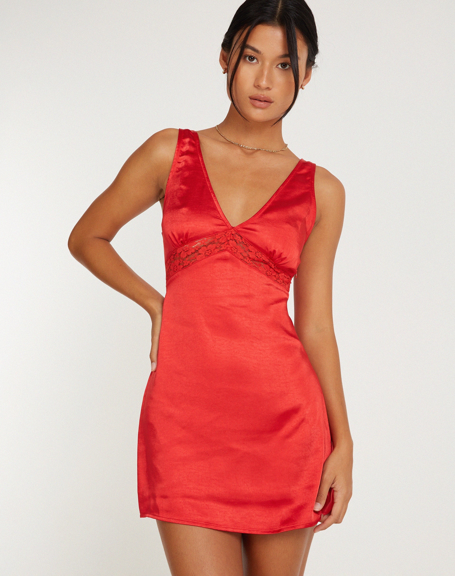 Afbeelding van Oksana Mini Dress in Satijn Rood