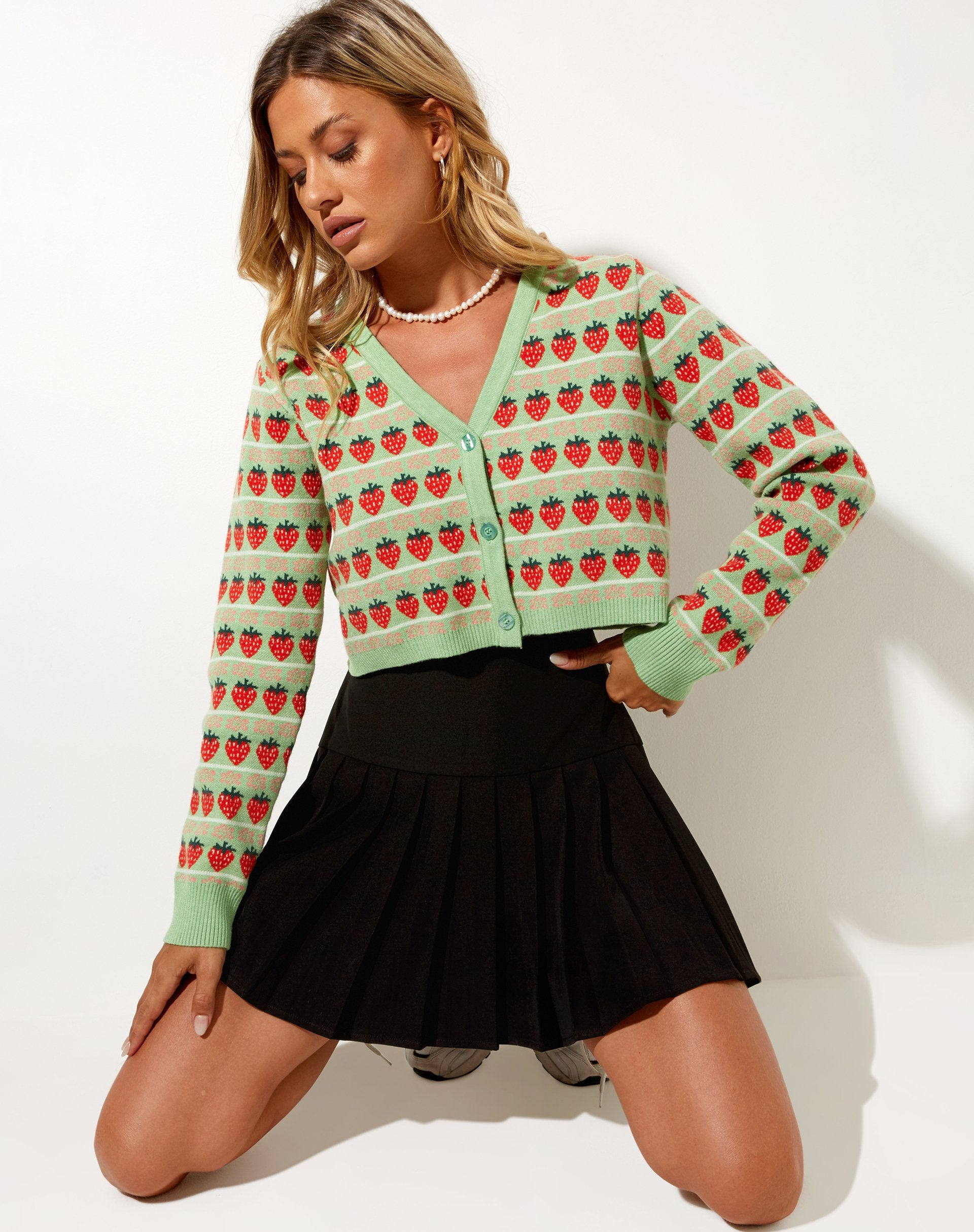 Afbeelding van Olina Cardi in Mint String Of Strawberries