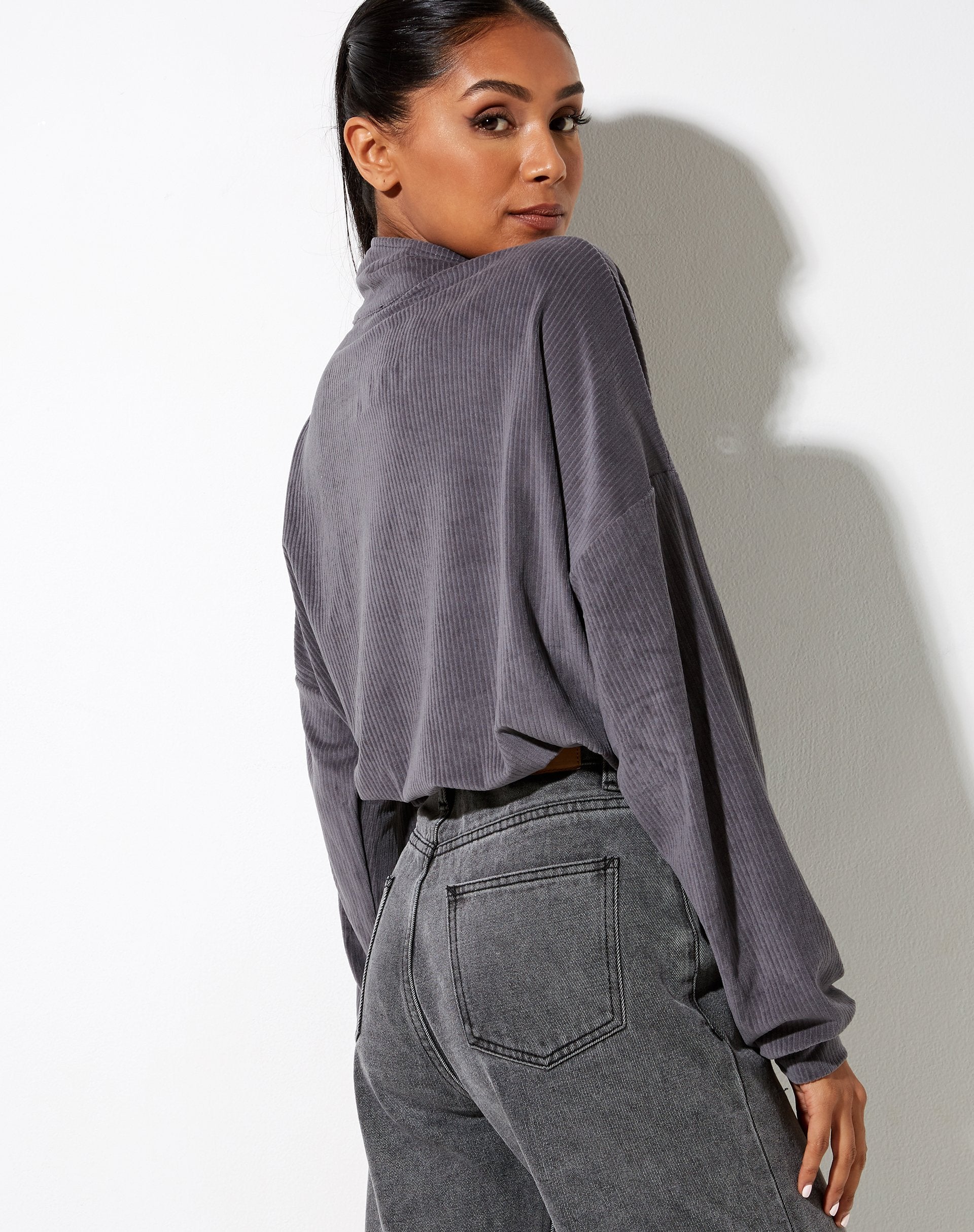 Afbeelding van Olini trui in Charcoal Grey Angel Embro