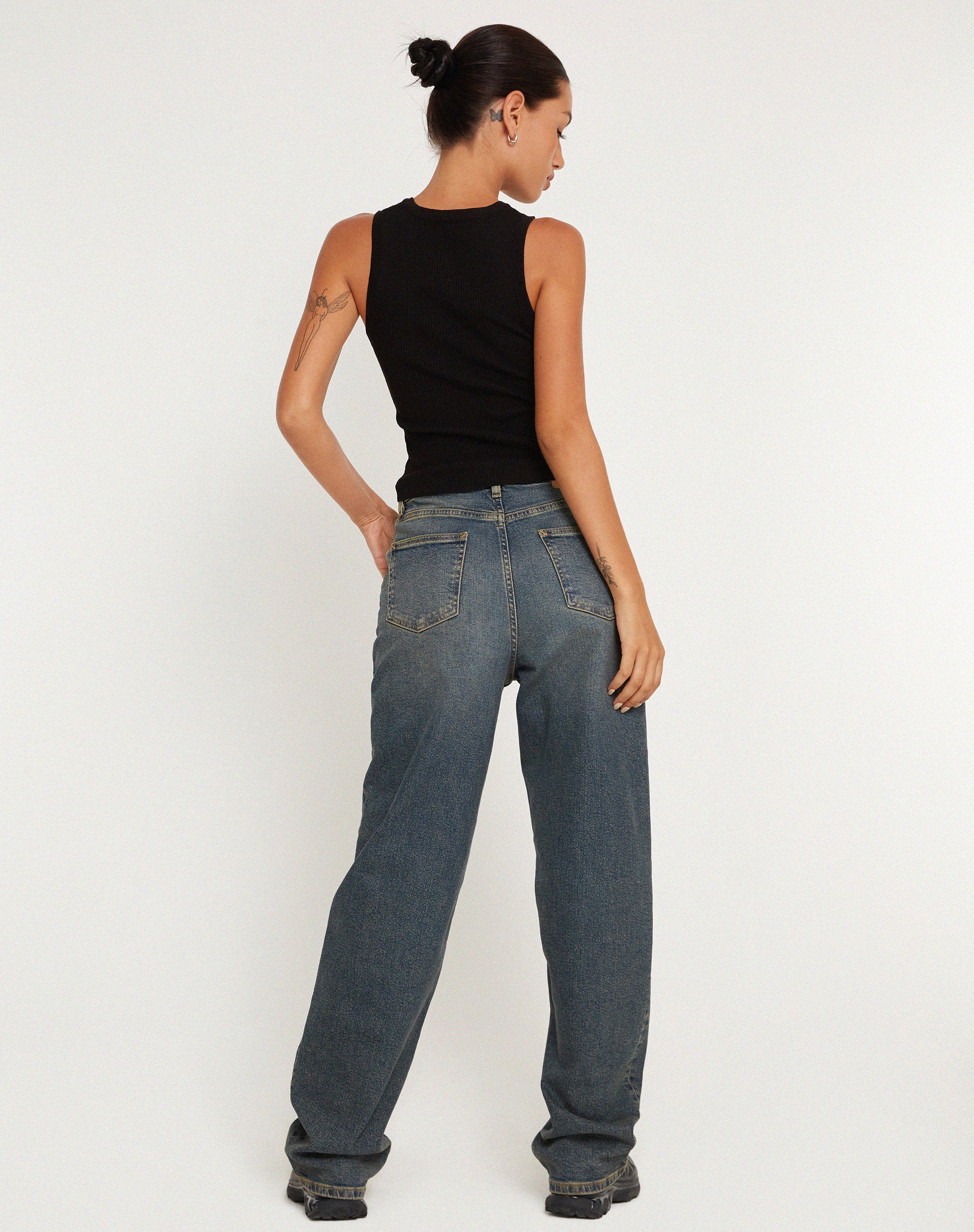 Afbeelding van Caena Top in zwart ribtricot