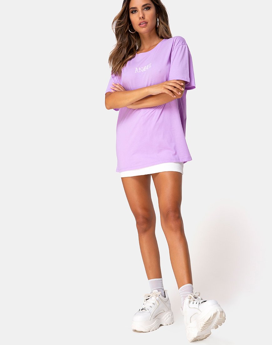 Afbeelding van Oversize Basic T-shirt in Lila met Engelenborduursel
