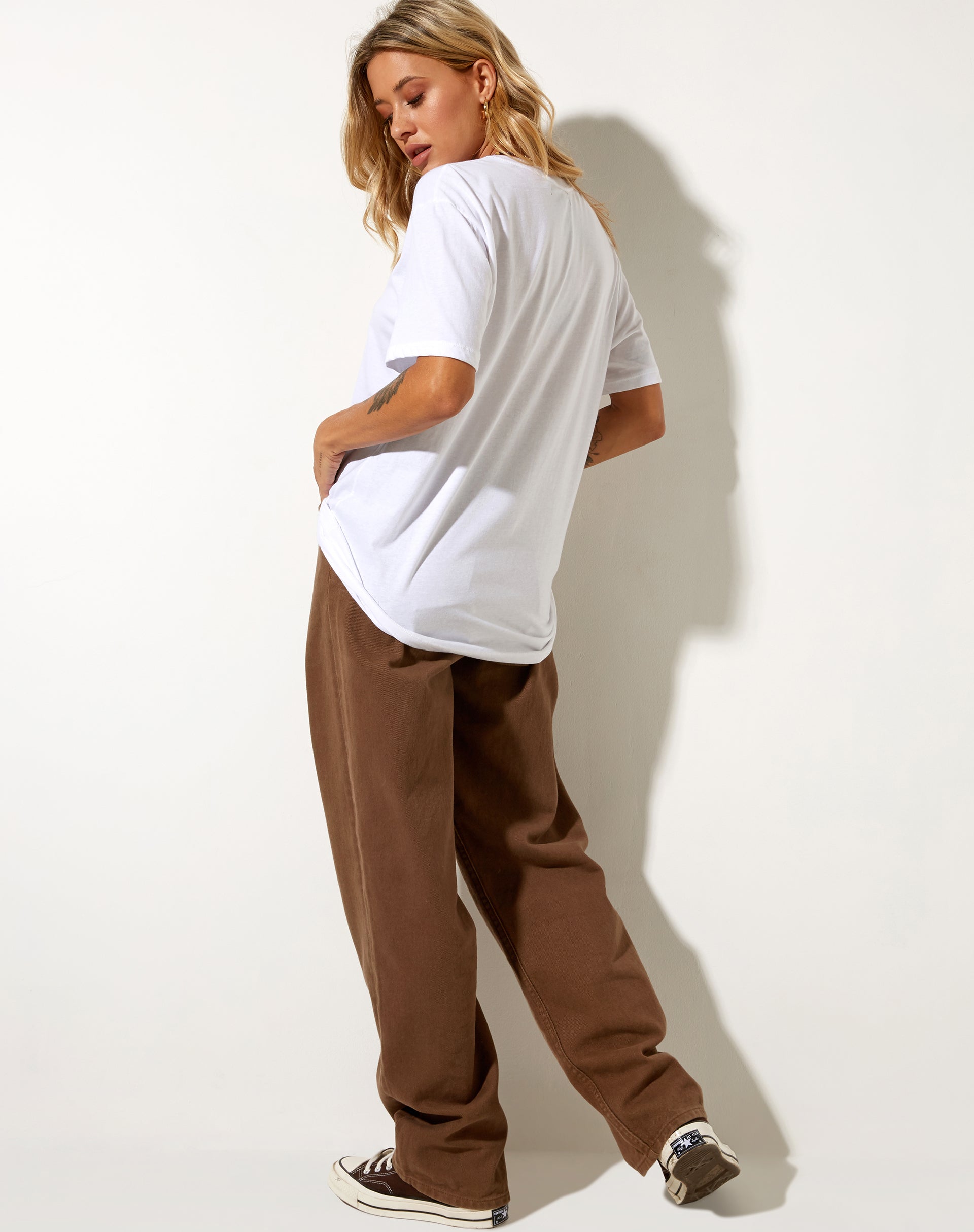 Afbeelding van Oversize Basic Tee in Wit Champignons