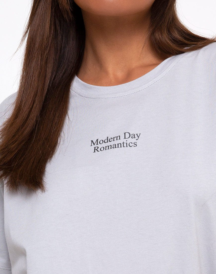 Afbeelding van Oversize Basic T-shirt in Modern Day Romantics Grijs