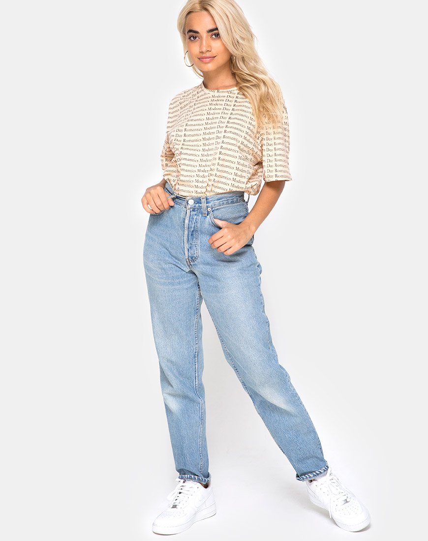 Afbeelding van Oversize Basic Tee in Modern Day Romantic