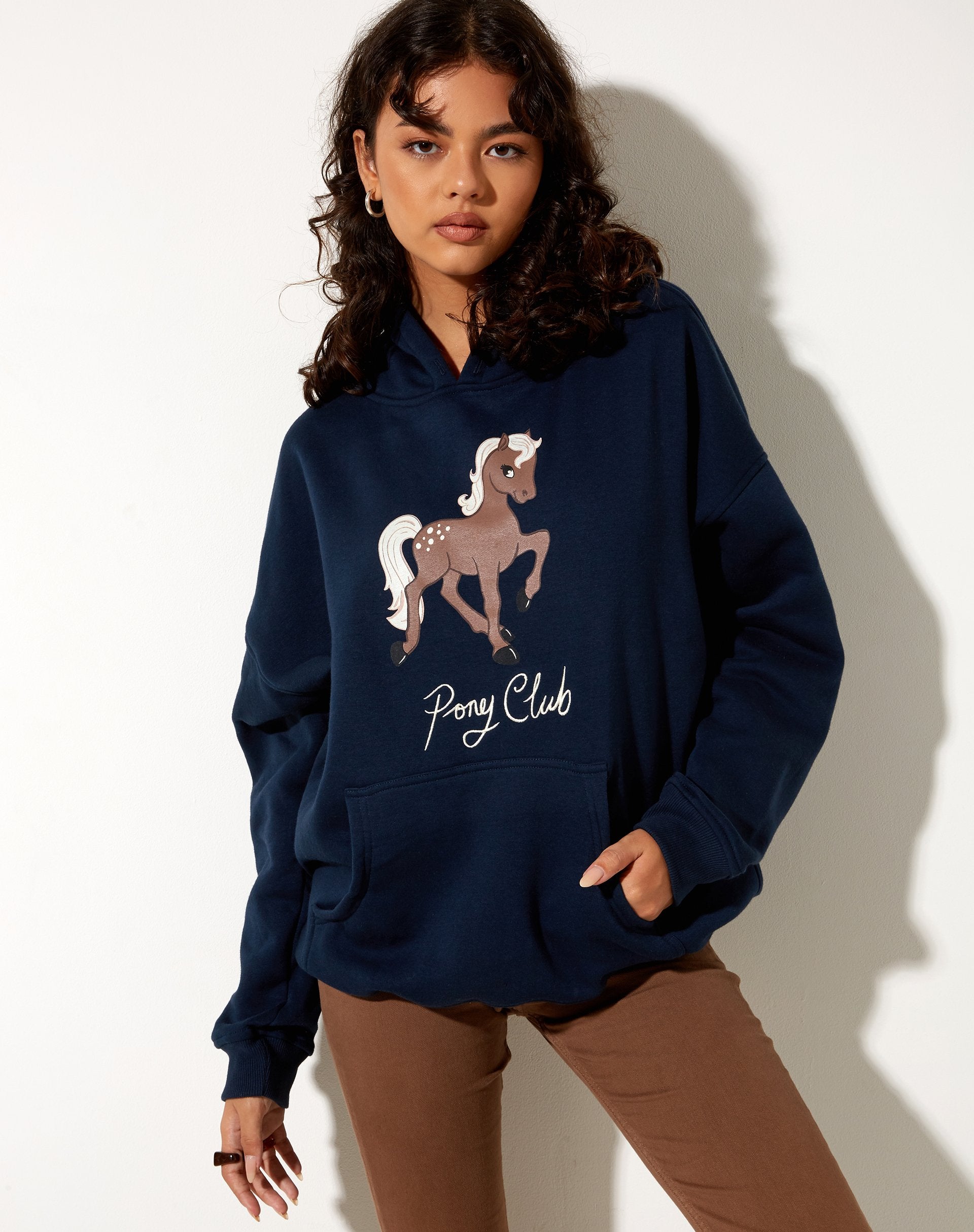 Afbeelding van Oversize Hoodie in Navy Pony Club Mix Embro