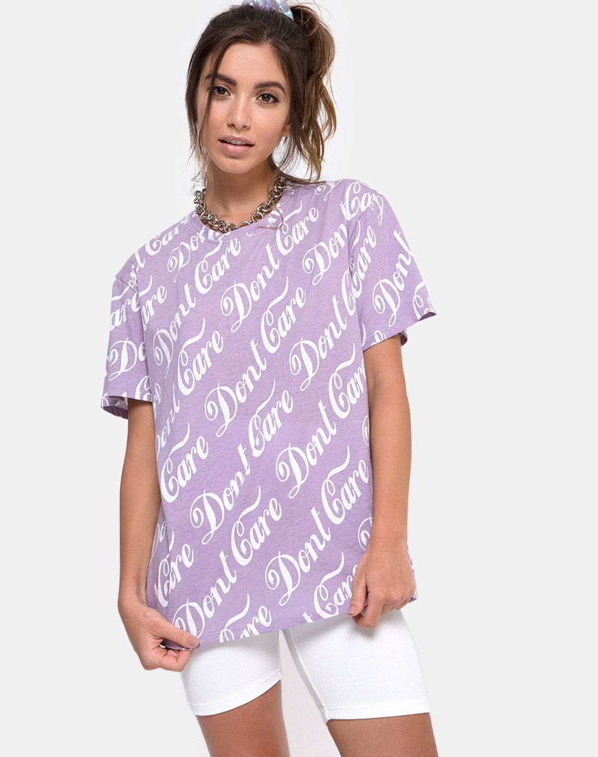 Oversized Basic T-shirt in lila "Don't Care