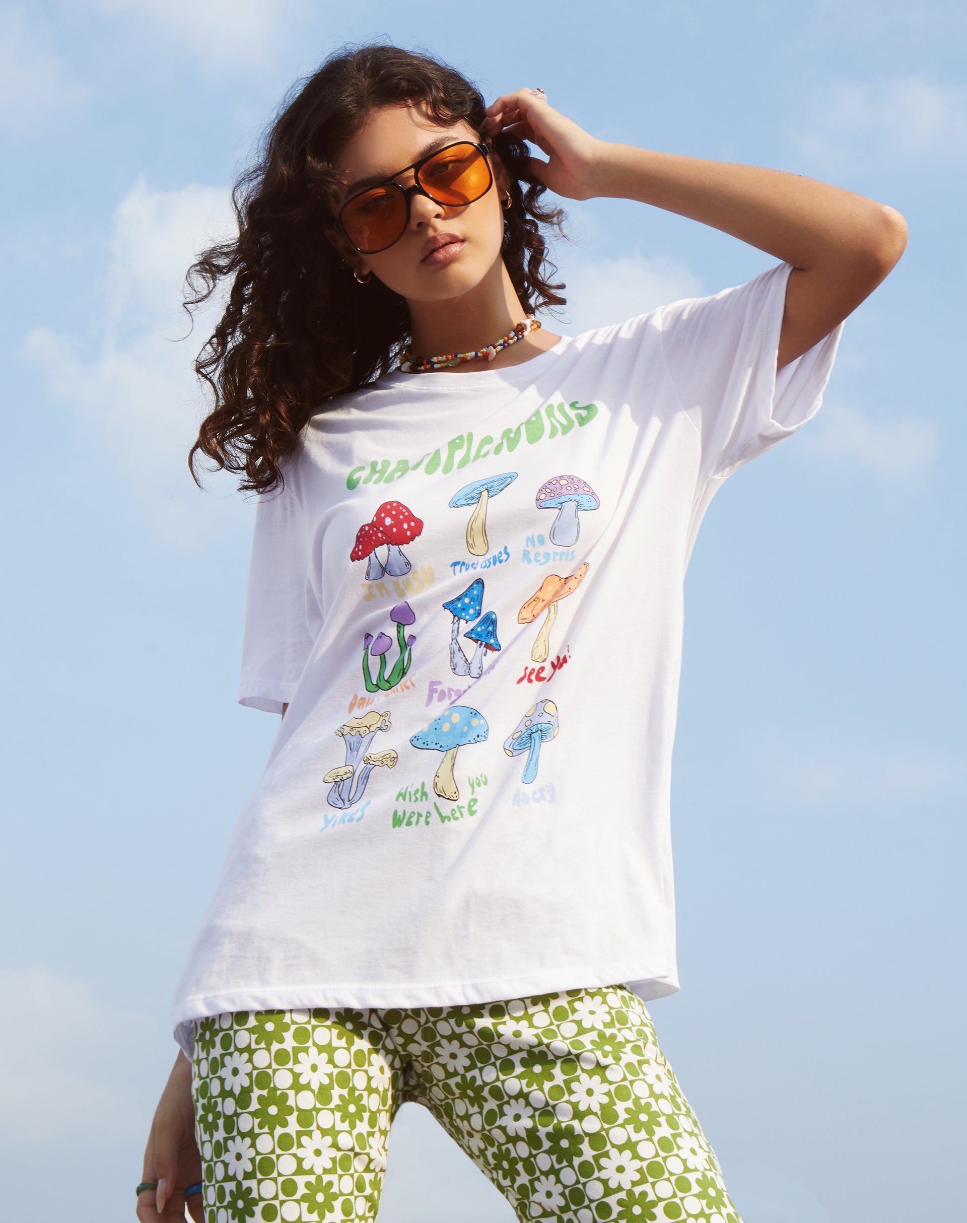 Afbeelding van Oversize Basic Tee in Wit Champignons