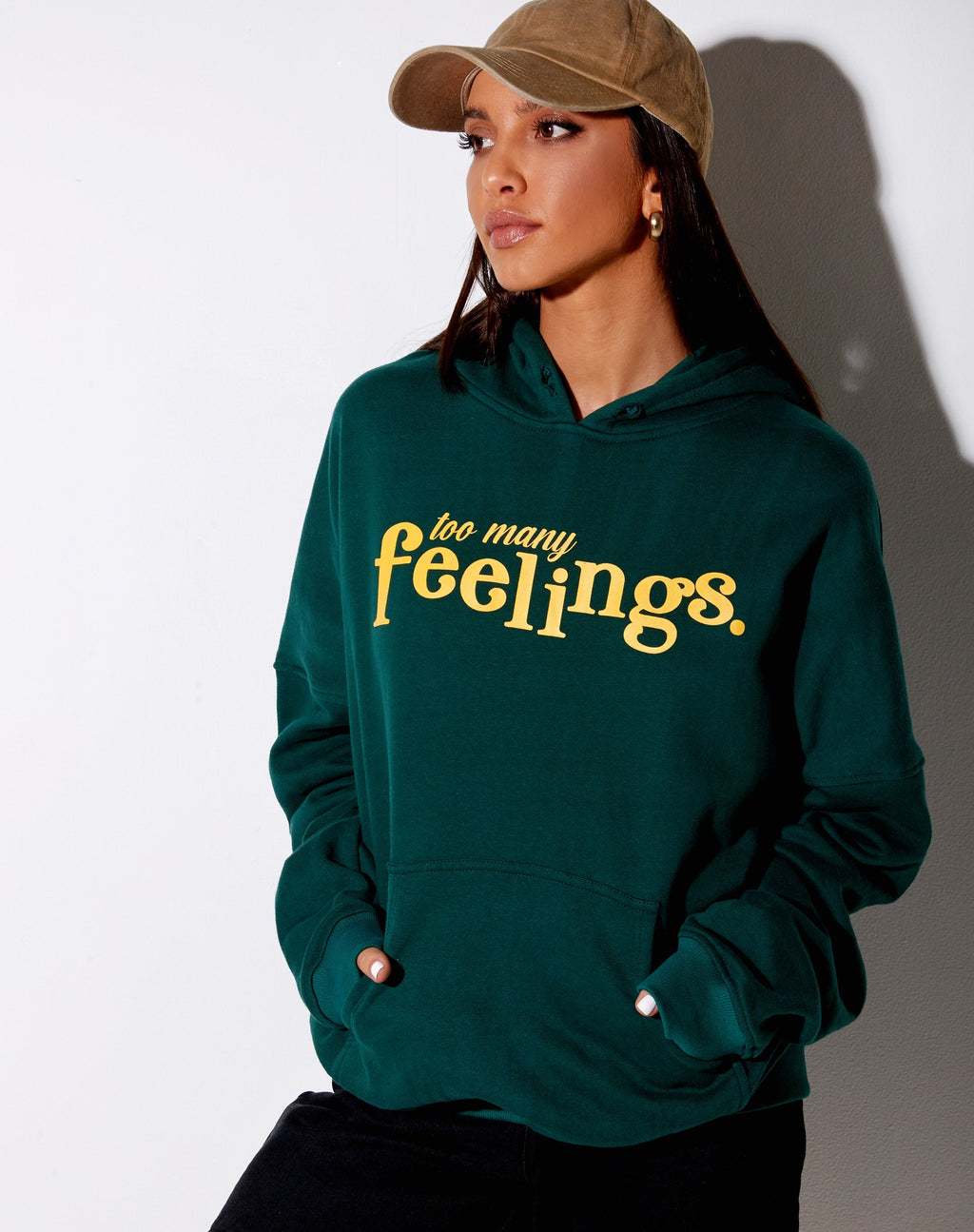 Oversized Hoody in Flesgroen 'Too Many Feelings