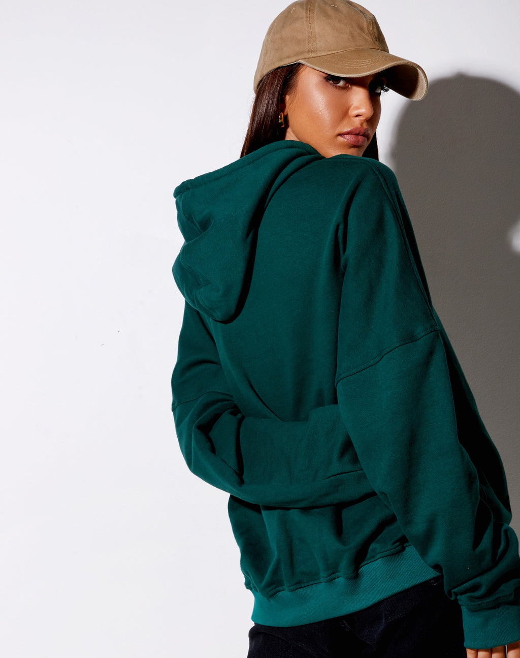 Oversized Hoody in Flesgroen 'Too Many Feelings