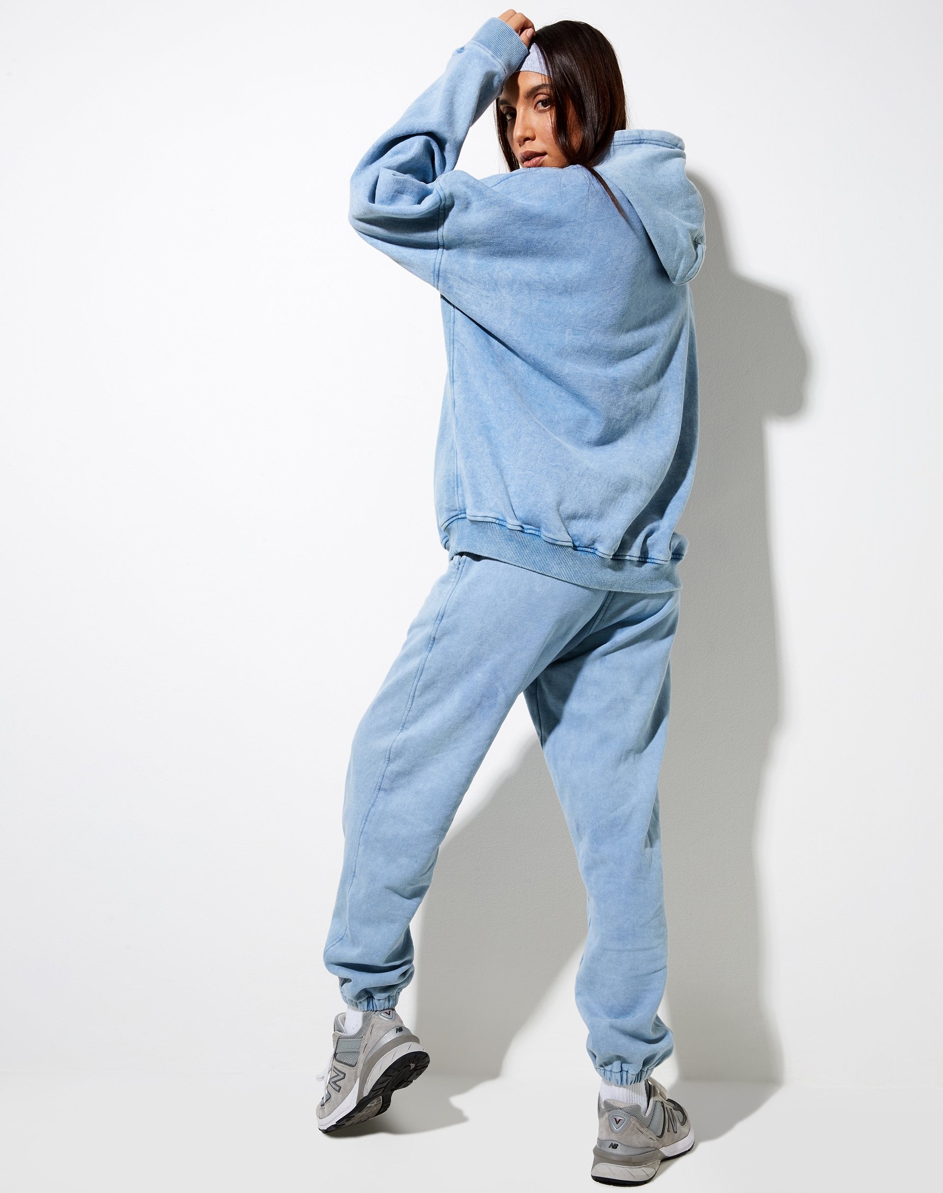 Afbeelding van Oversize Hoodie in Washed Blue Angel Energy Wings