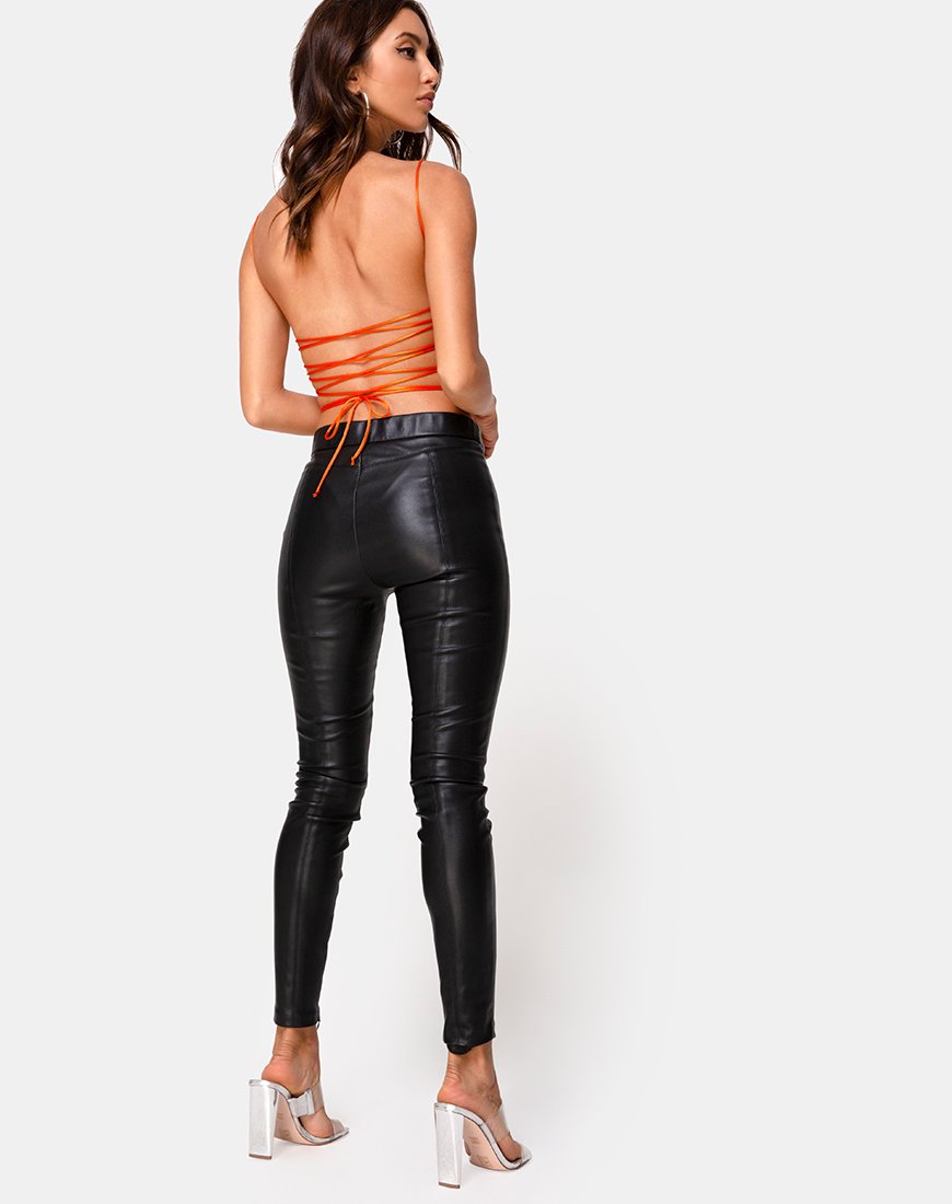Afbeelding van Ozka Crop Top in Satijn Zout Karamel