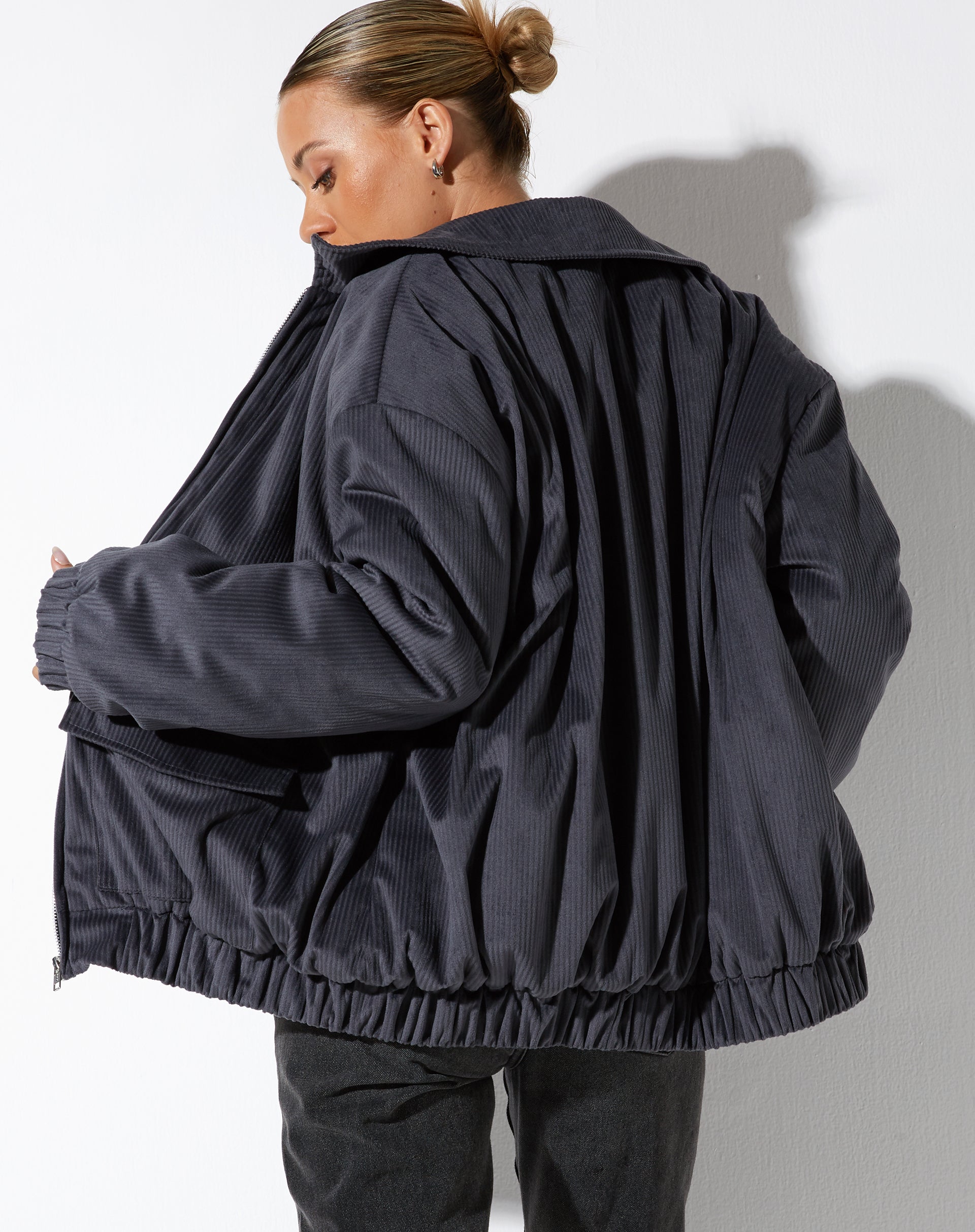 Ozora Jacket in donkergrijs