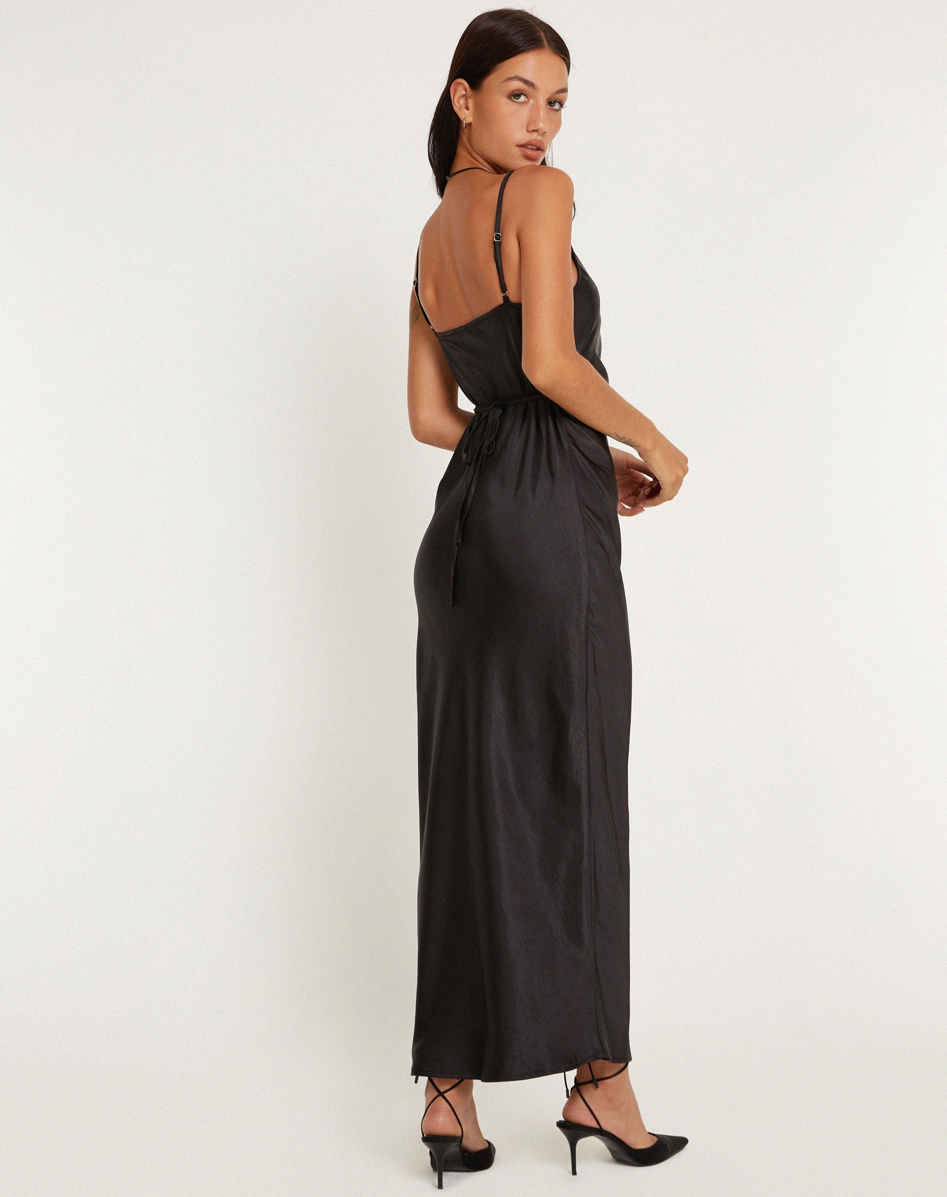 Afbeelding van Padilla Maxi Dress in Satin Black