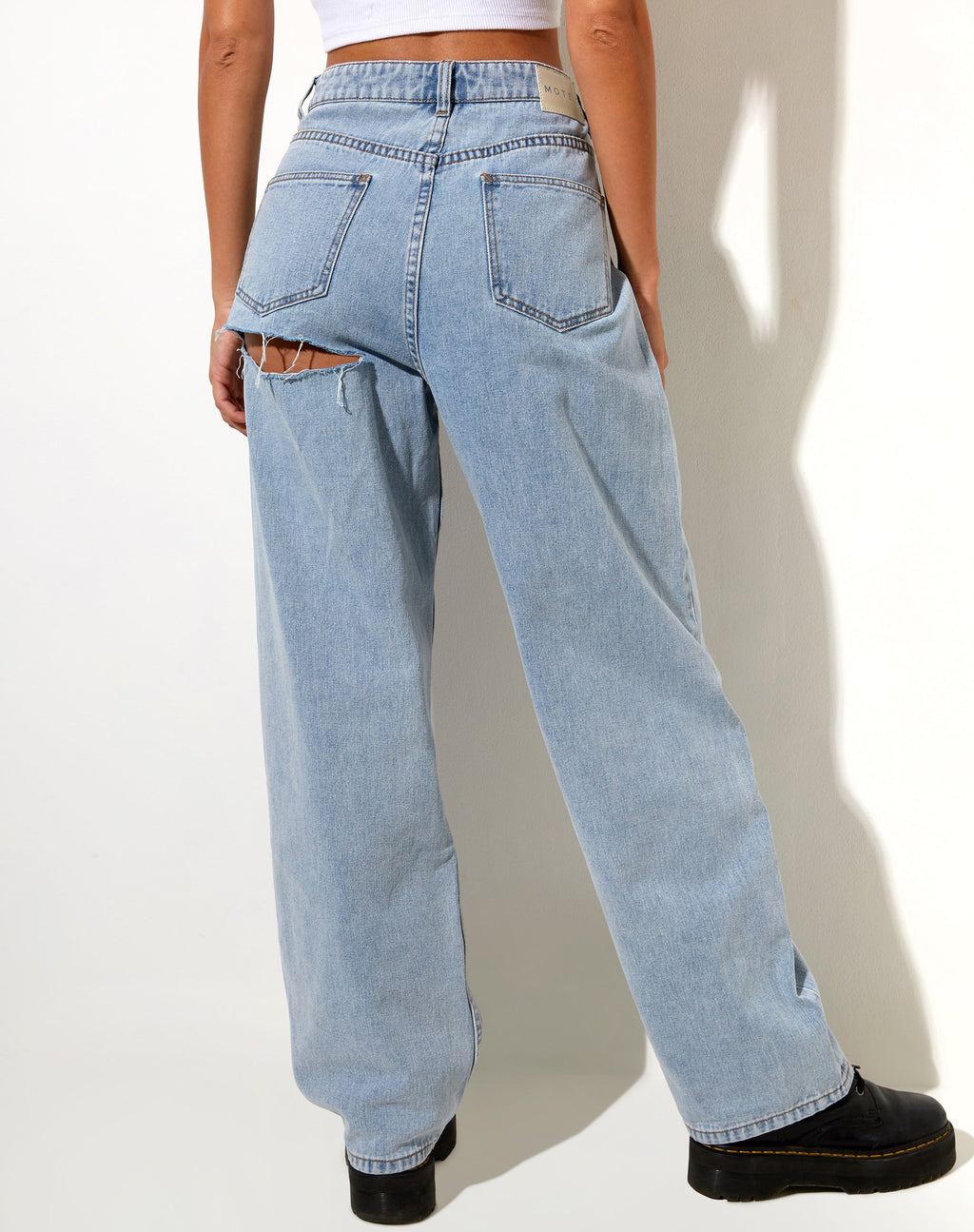 Bum Rips Parallel Jean in ton-sur-ton lichte wassing