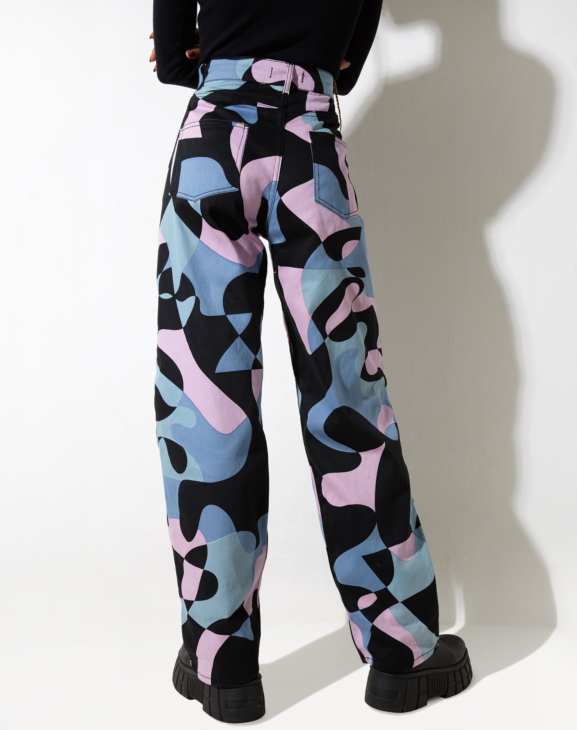 Parallel Jeans in Abstract Paars