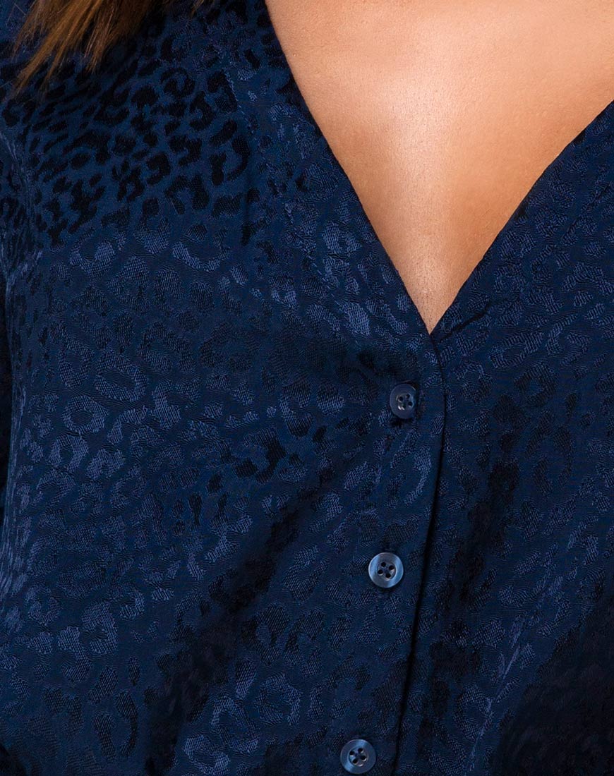 Afbeelding van Parki Top in Satijn Cheetah Navy