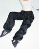 Afbeelding van Phil Lage Taille Broek in Zwart met Witte Top Stitch