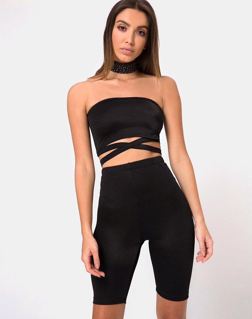 Pinella High Waisted Shorts in Zwart