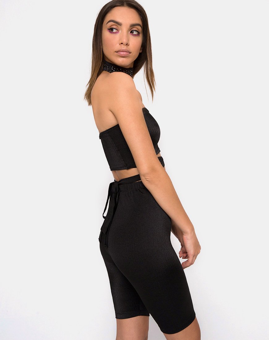 Pinella High Waisted Shorts in Zwart